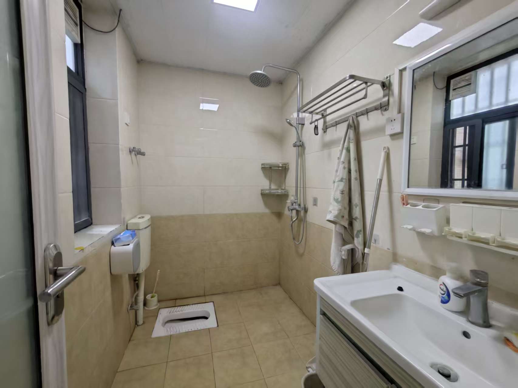 环强御景湾  2室2厅1卫    3500.0元/月室内图