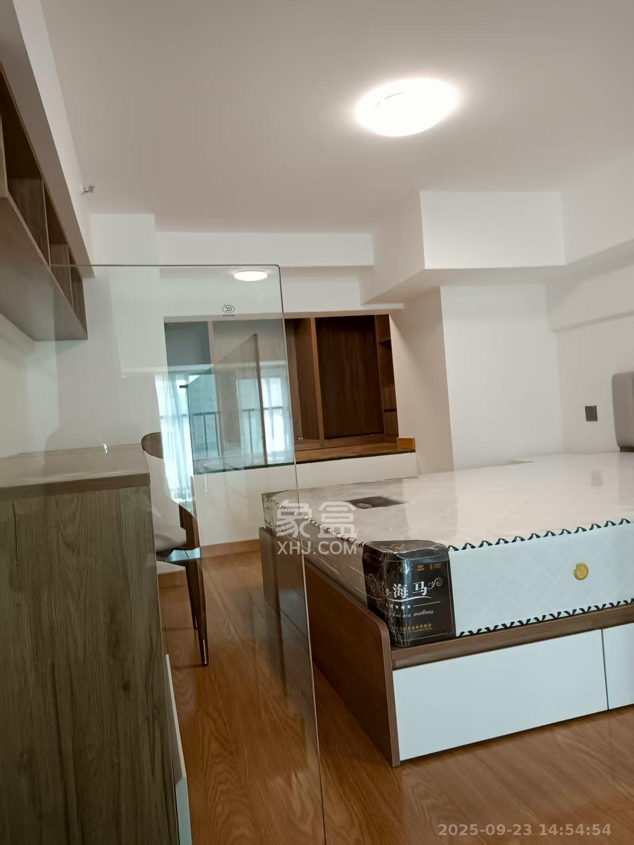 阳光城檀悦 2室1厅1卫 2700.0元/月 阳光城檀悦 2室1厅1卫 2700.0元/月室内图