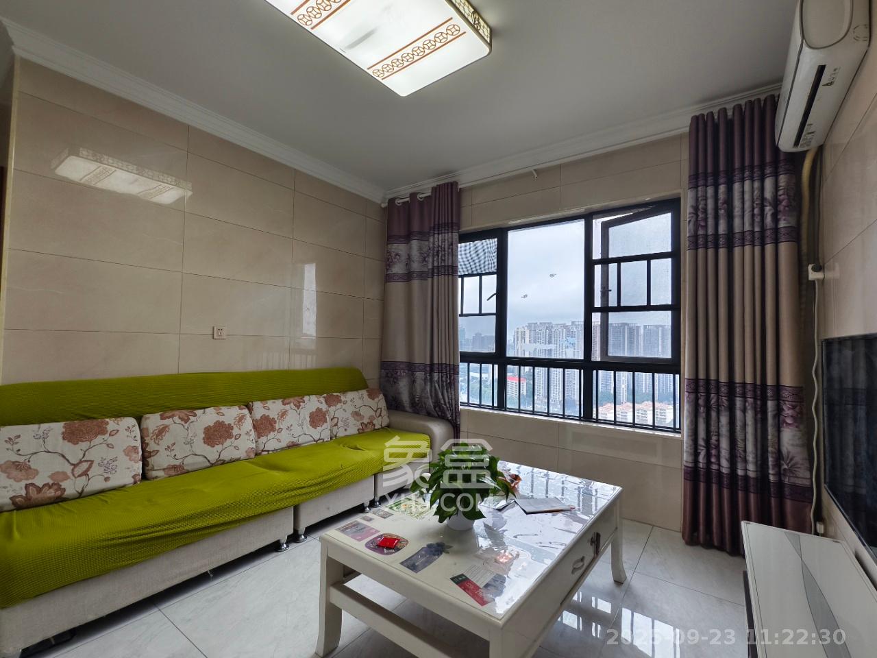 叠彩兰亭 3室2厅1卫 2500.0元/月 叠彩兰亭 3室2厅1卫 2500.0元/月室内图