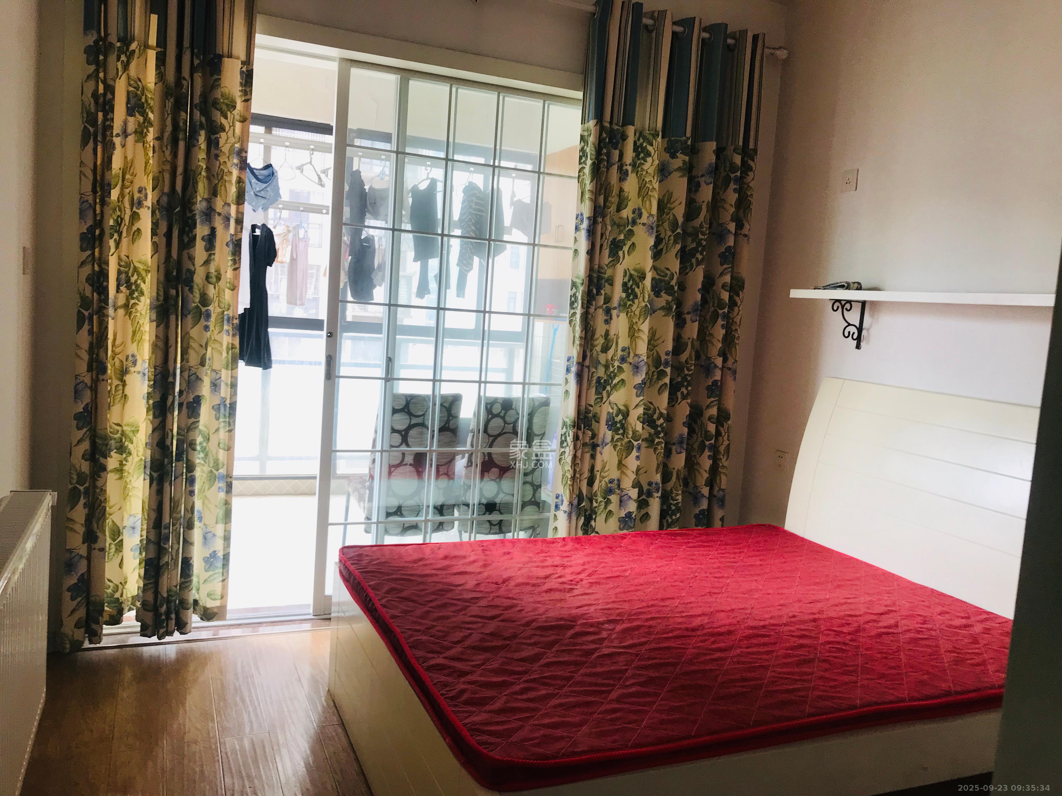 尚东紫郡 3室2厅2卫 2600.0元/月 尚东紫郡 3室2厅2卫 2600.0元/月室内图