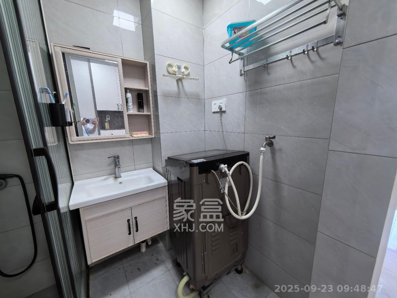 阿舍南2号（花之林大厦）  1室1厅1卫   1200.00元/月室内图