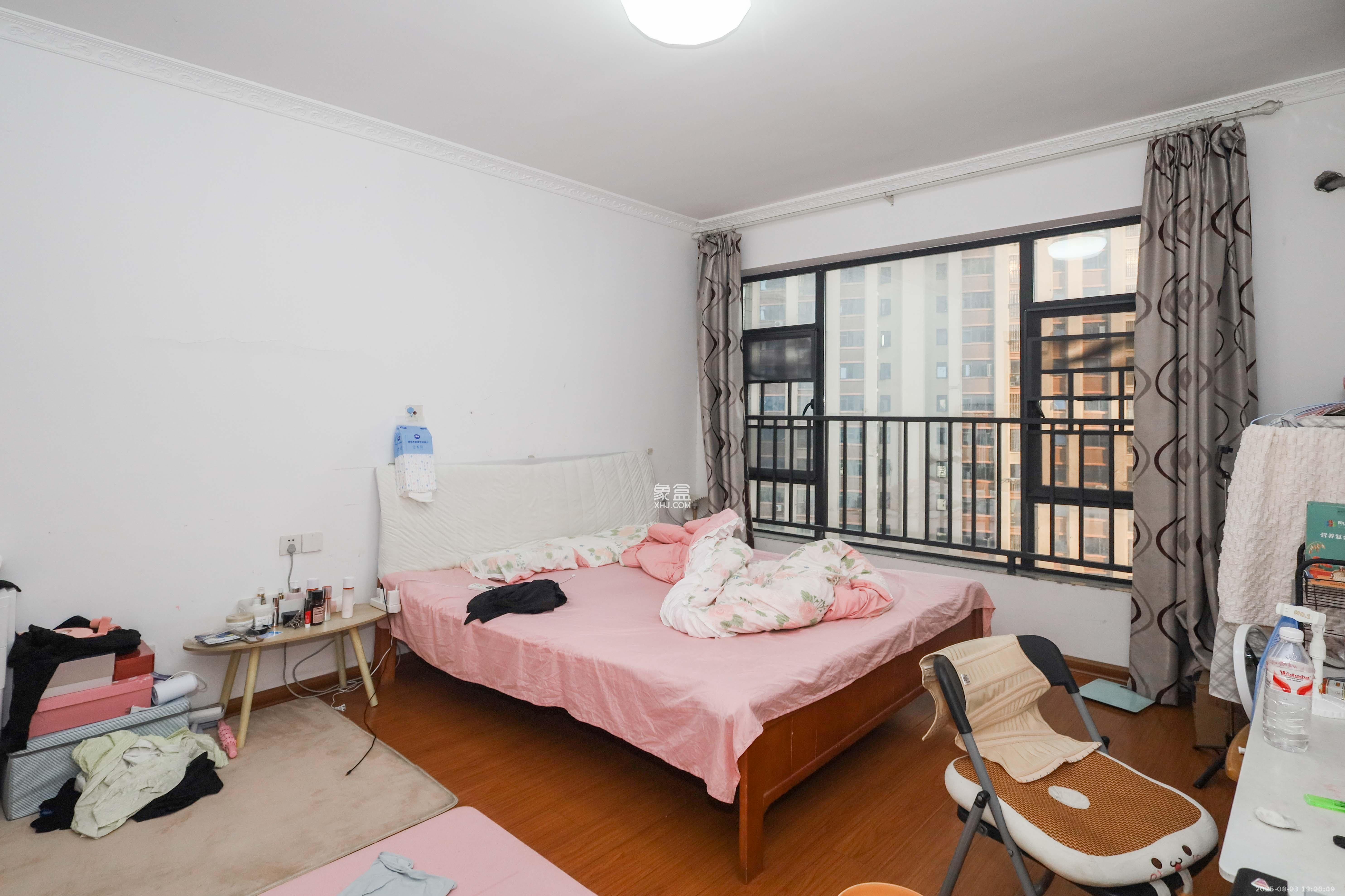 天元涉外景园C区 3室2厅1卫 3000.0元/月 天元涉外景园C区 3室2厅1卫 3000.0元/月室内图