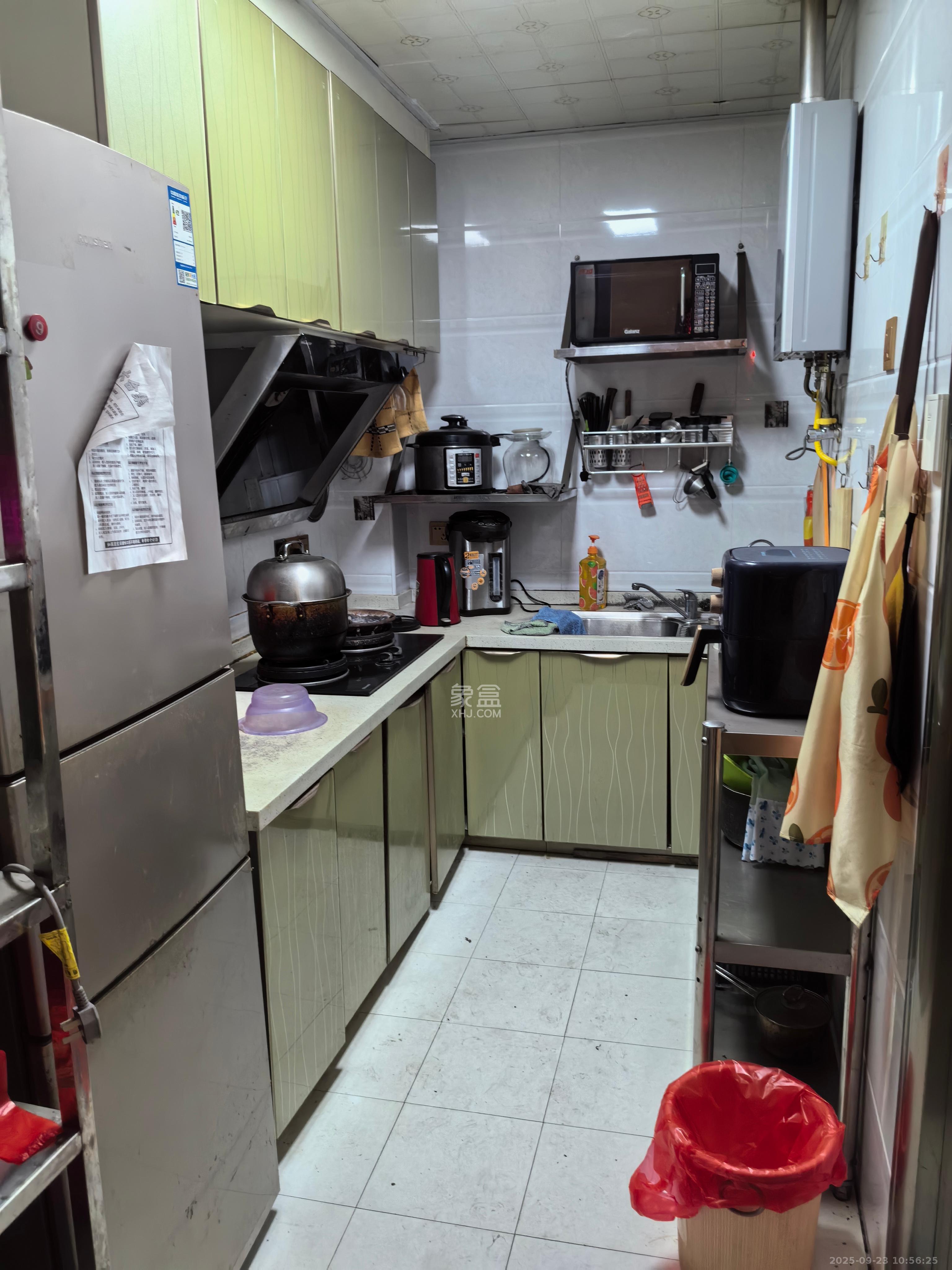 湘江花园 3室2厅1卫 1500.0元/月 湘江花园 3室2厅1卫 1500.0元/月室内图