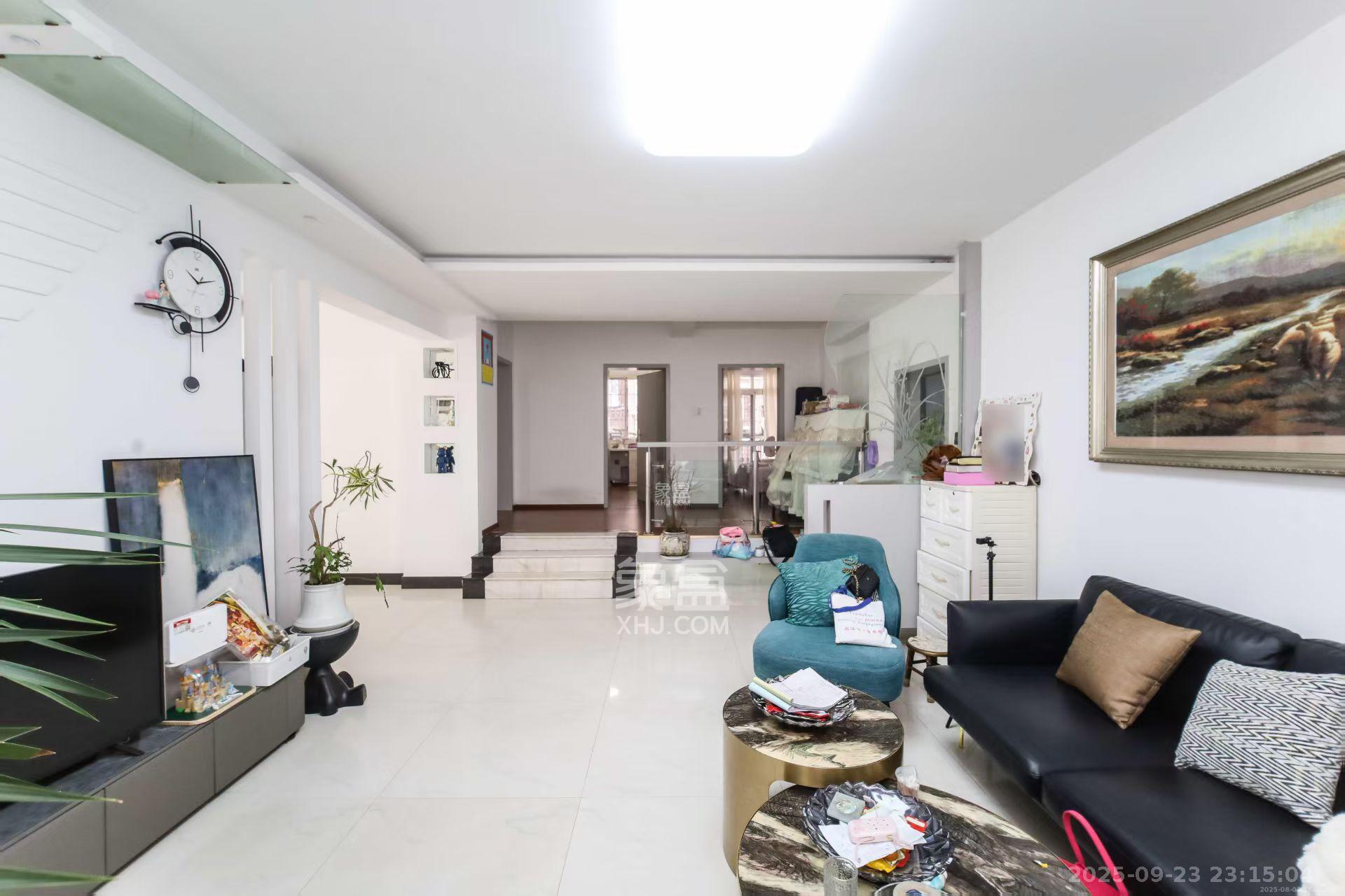 银力家园  3室2厅2卫    2800.0元/月室内图