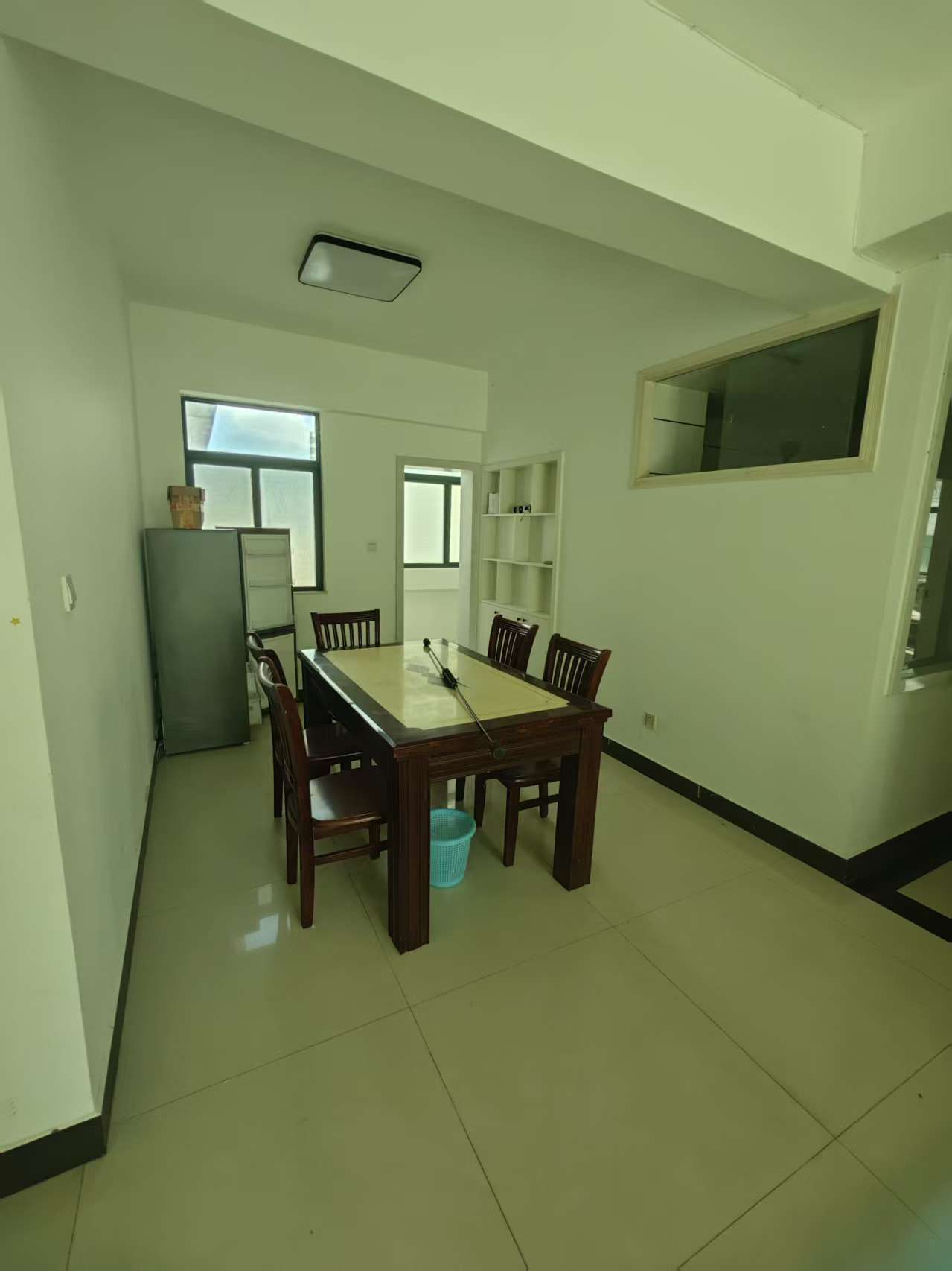 怡景花园 3室2厅2卫 2500.0元/月 怡景花园 3室2厅2卫 2500.0元/月室内图