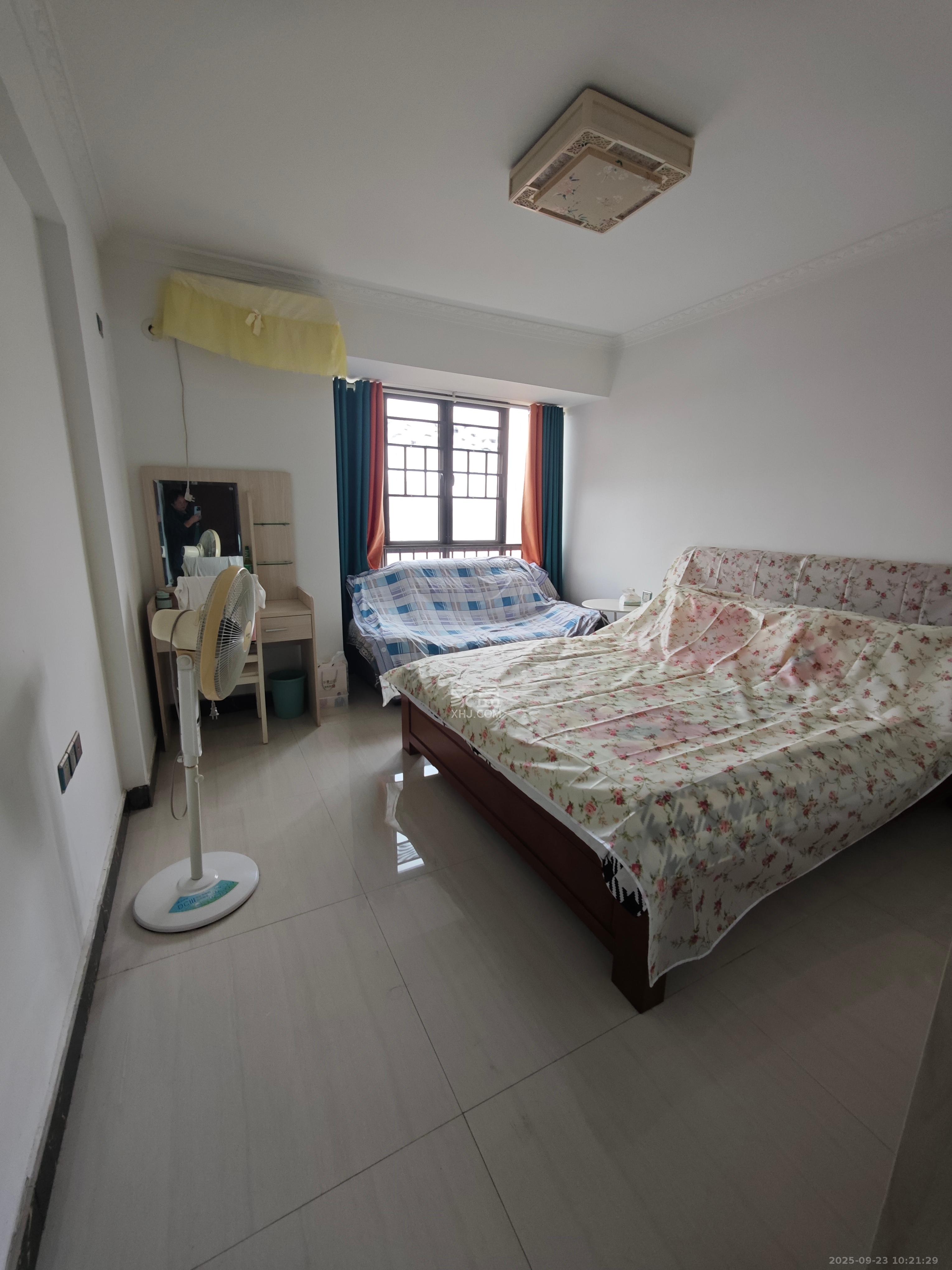 佳兆业水岸新都  3室2厅2卫    2000.0元/月室内图