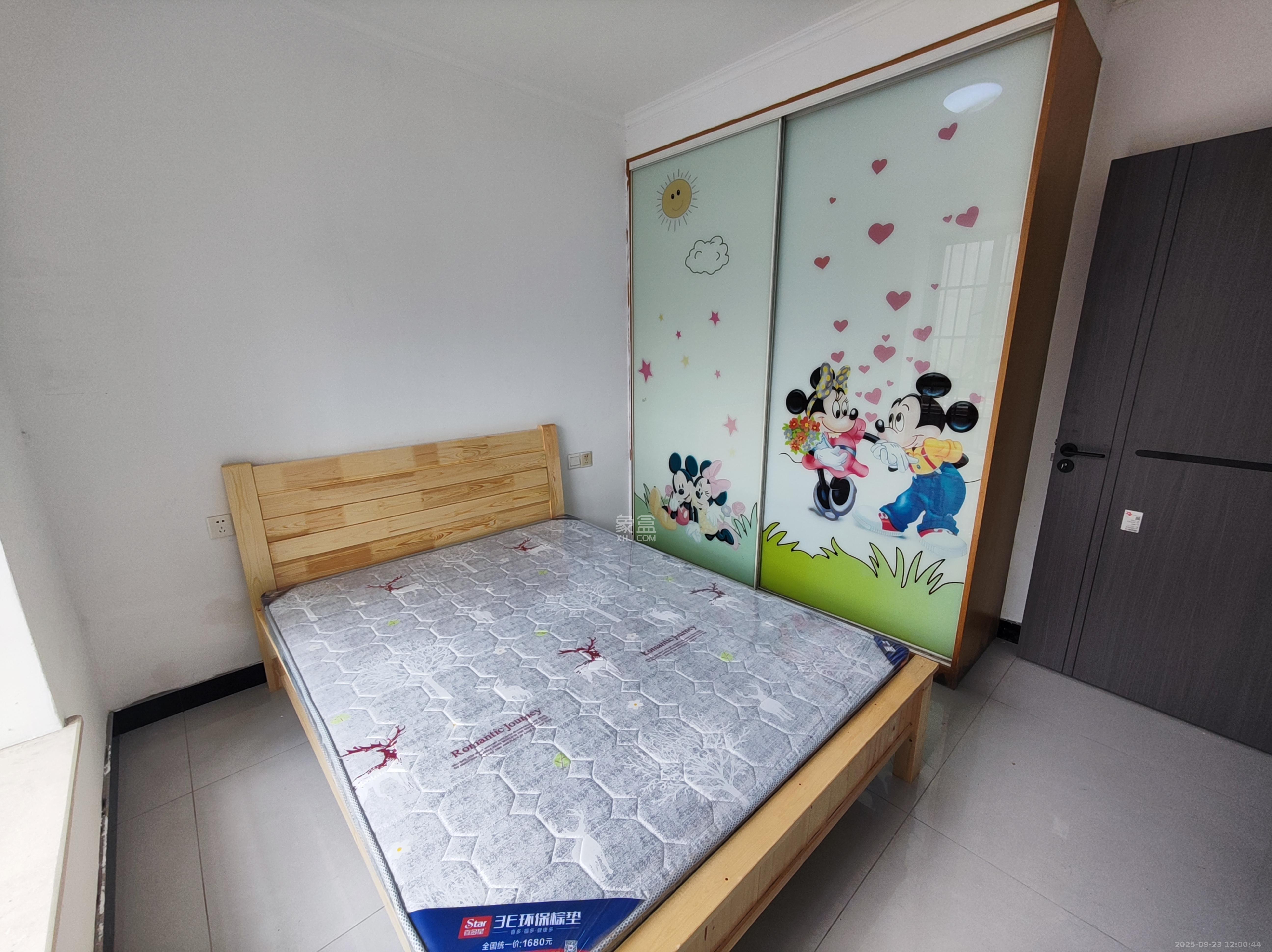 西子花苑  2室2厅1卫    2100.0元/月室内图