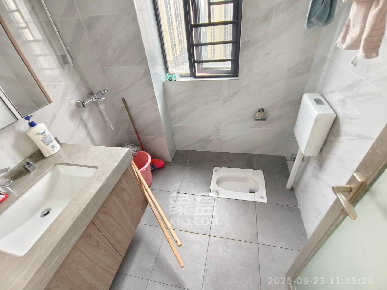 梦想新天地 3室2厅1卫 2500.0元/月 梦想新天地 3室2厅1卫 2500.0元/月室内图