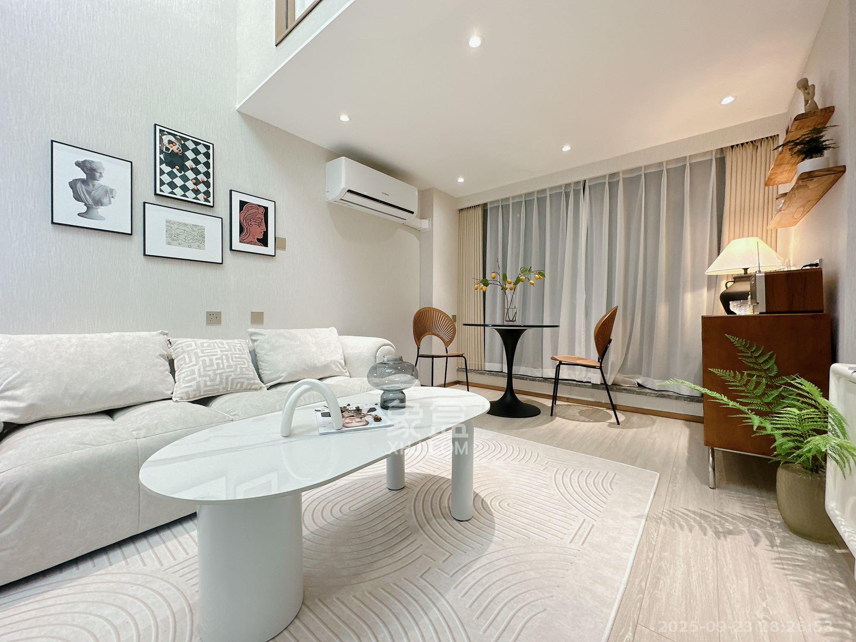 华远华时代 2室1厅1卫 3200.0元/月 华远华时代 2室1厅1卫 3200.0元/月室内图