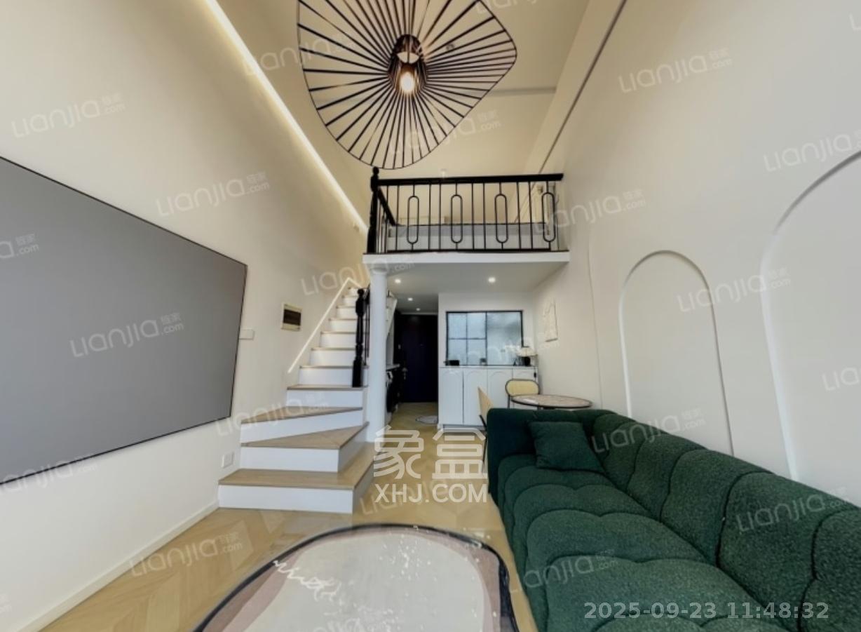 恒伟星中心 1室1厅1卫 2100.0元/月 恒伟星中心 1室1厅1卫 2100.0元/月室内图