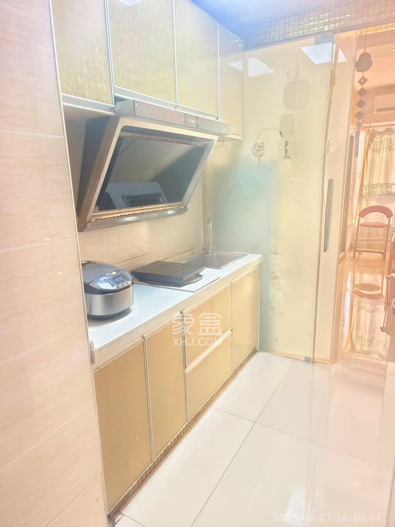 新长海广场 1室1厅1卫 1200.0元/月 新长海广场 1室1厅1卫 1200.0元/月室内图