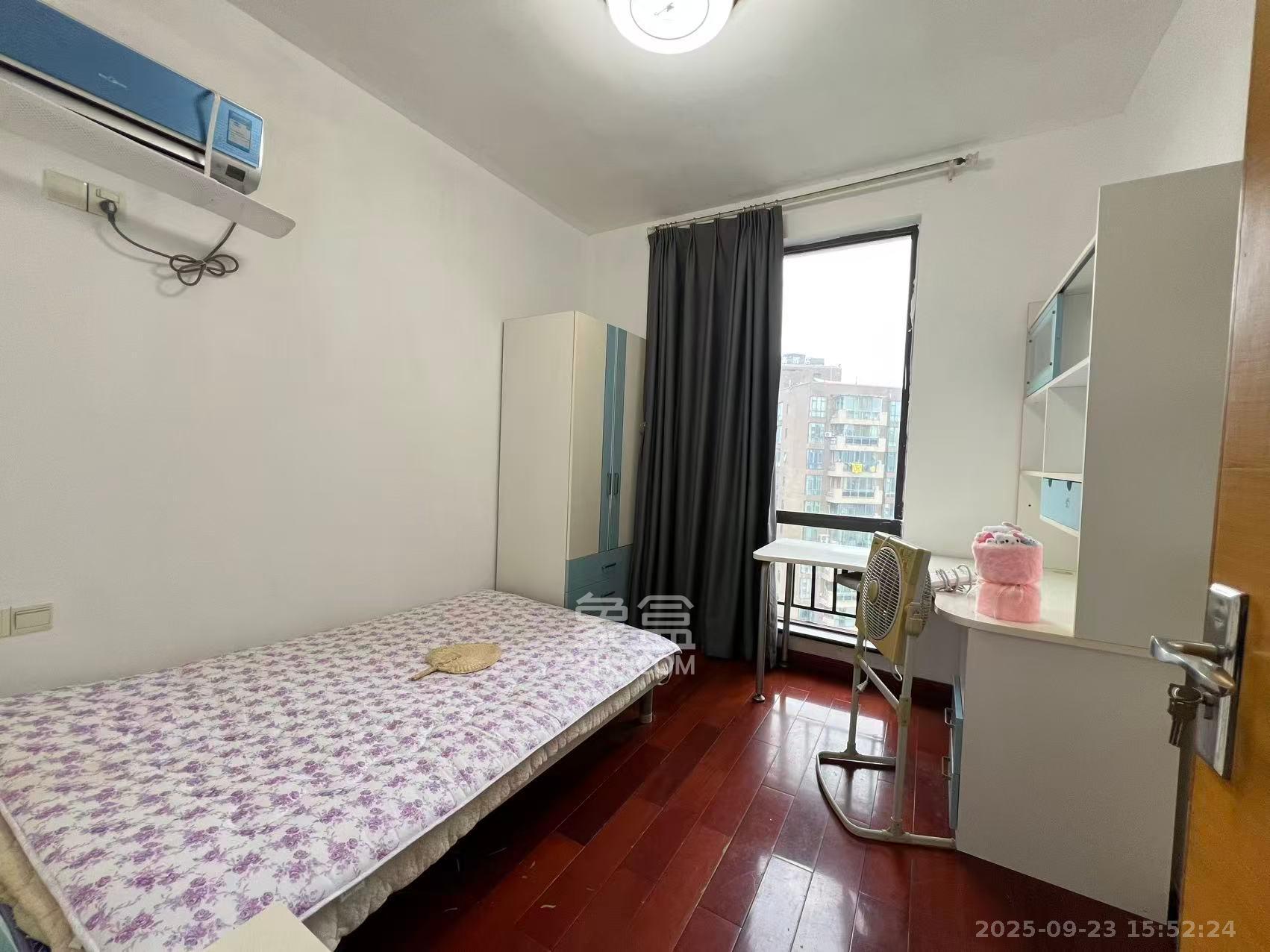 仁和香堤雅境 3室2厅2卫 2800.0元/月 仁和香堤雅境 3室2厅2卫 2800.0元/月室内图