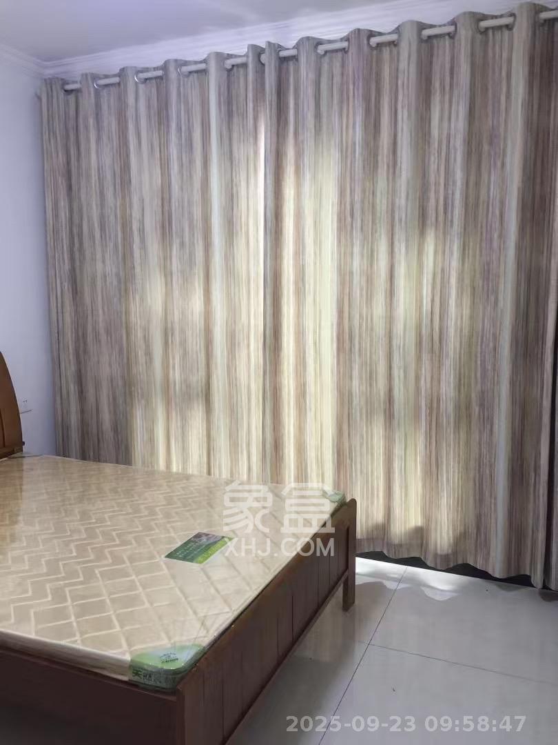 航天溪湖  2室2厅1卫    2200.0元/月室内图