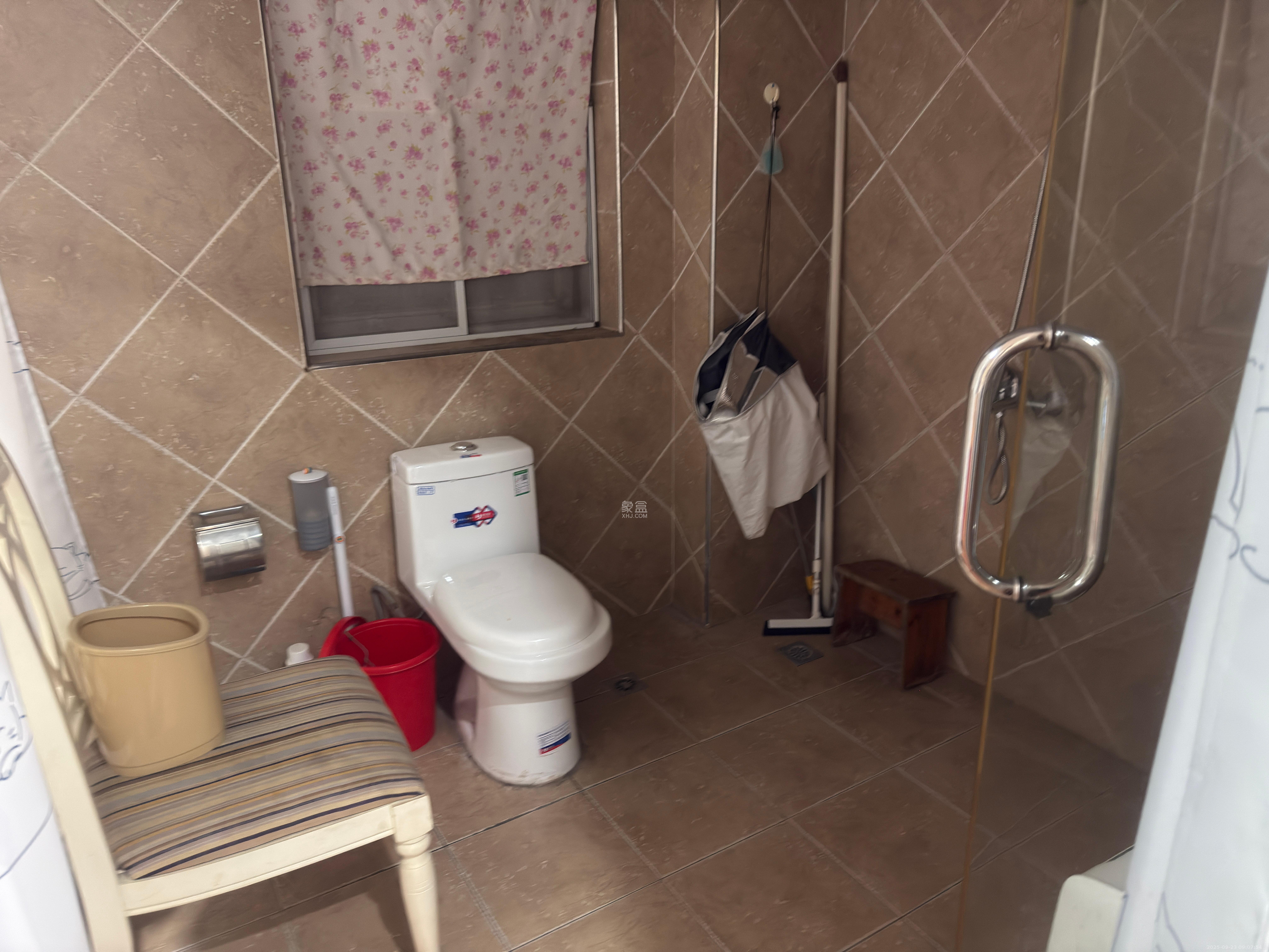 水映青山 3室2厅2卫 2600.0元/月 水映青山 3室2厅2卫 2600.0元/月室内图