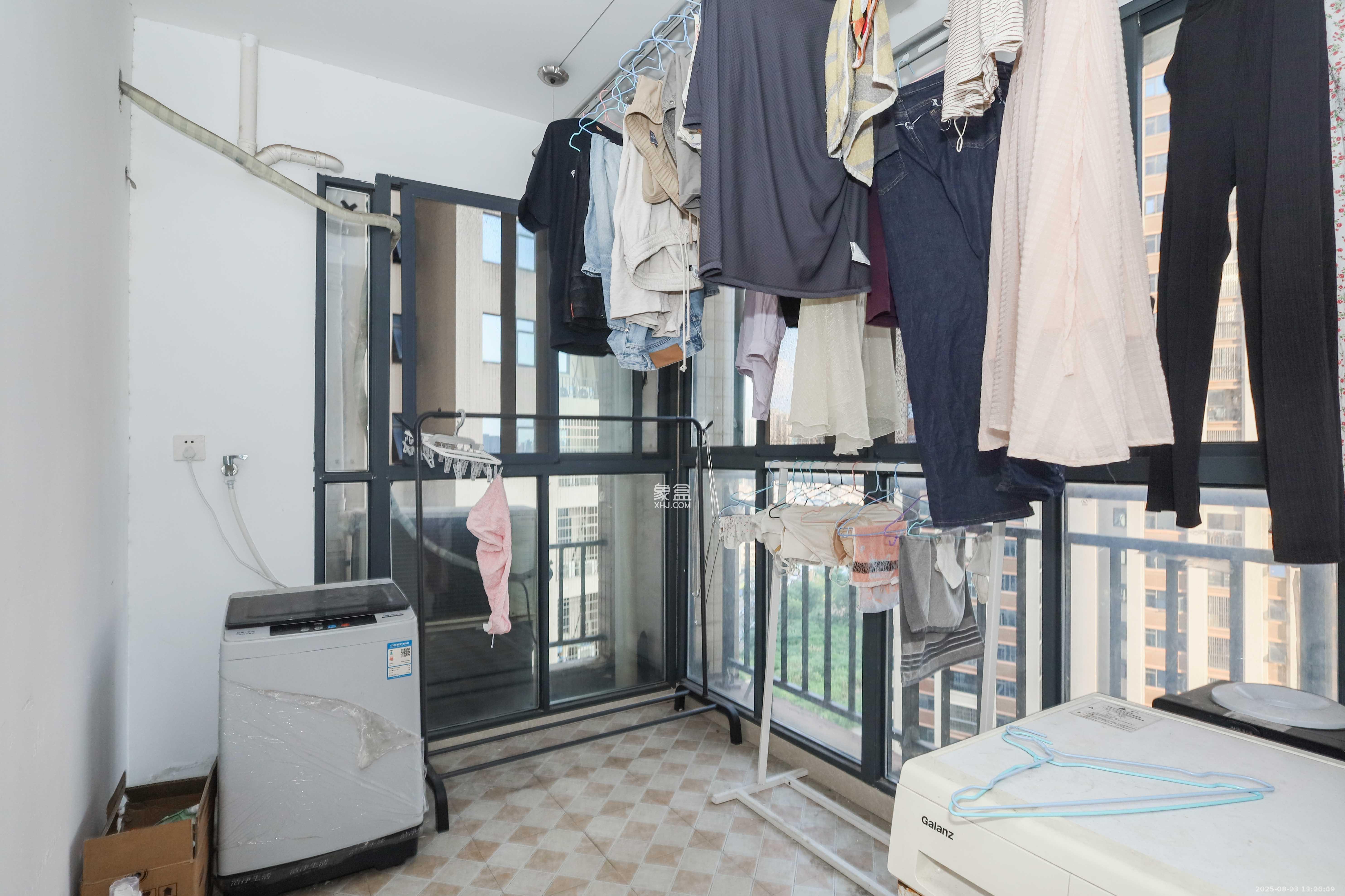 天元涉外景园C区 3室2厅1卫 3000.0元/月 天元涉外景园C区 3室2厅1卫 3000.0元/月室内图