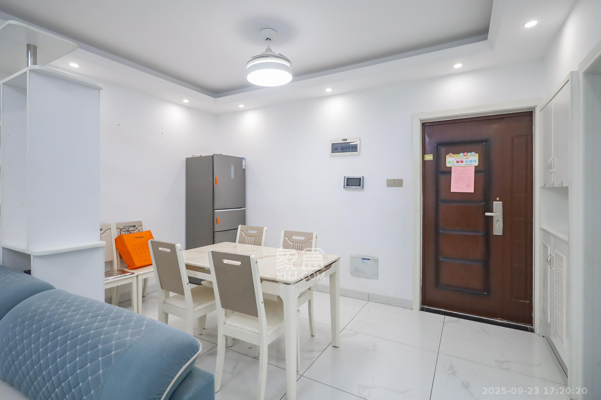 山水誉峰 3室2厅1卫 115.0万 山水誉峰 3室2厅1卫 115.0万其他