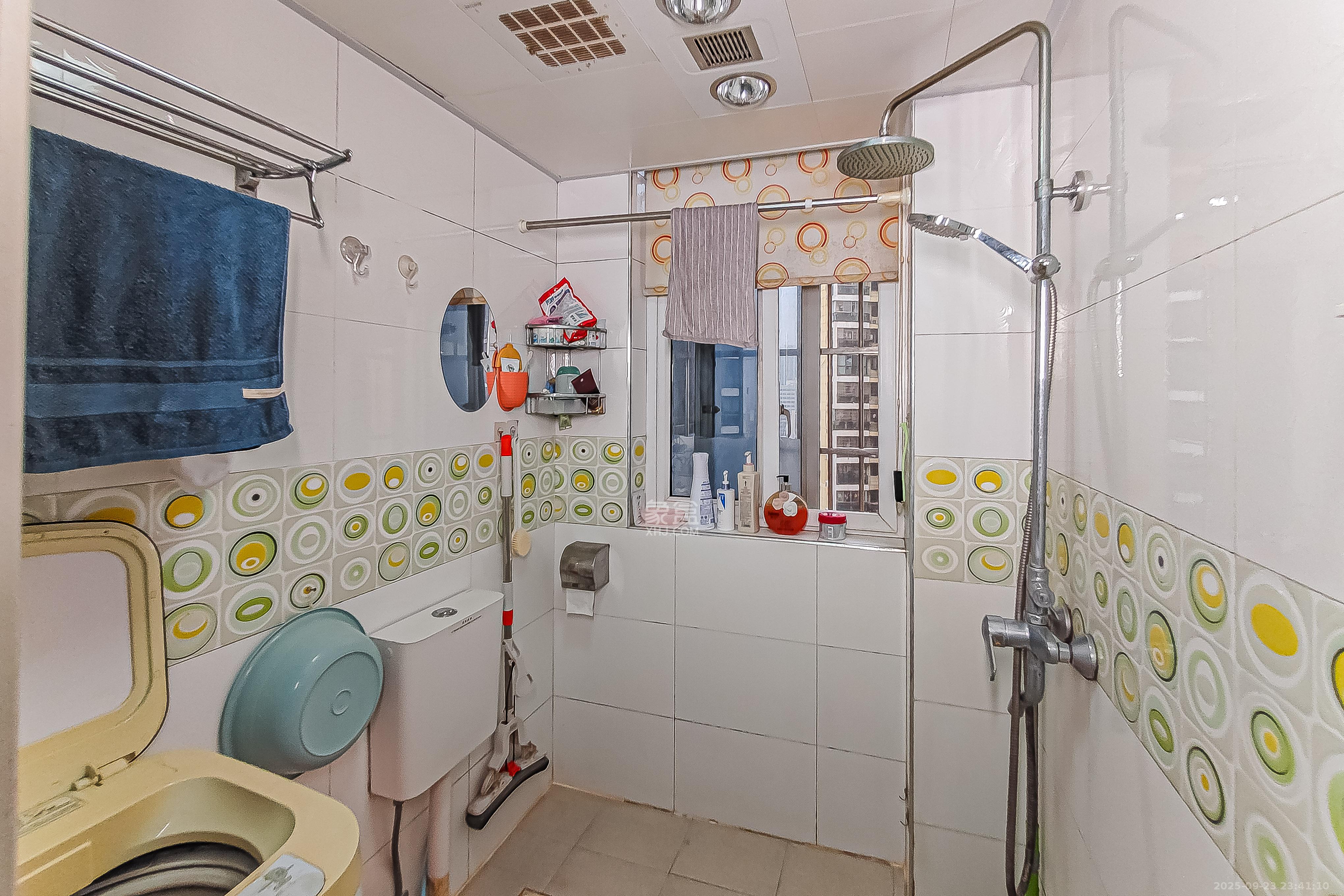 三重星都心 3室2厅2卫 168.0万 三重星都心 3室2厅2卫 168.0万卫生间