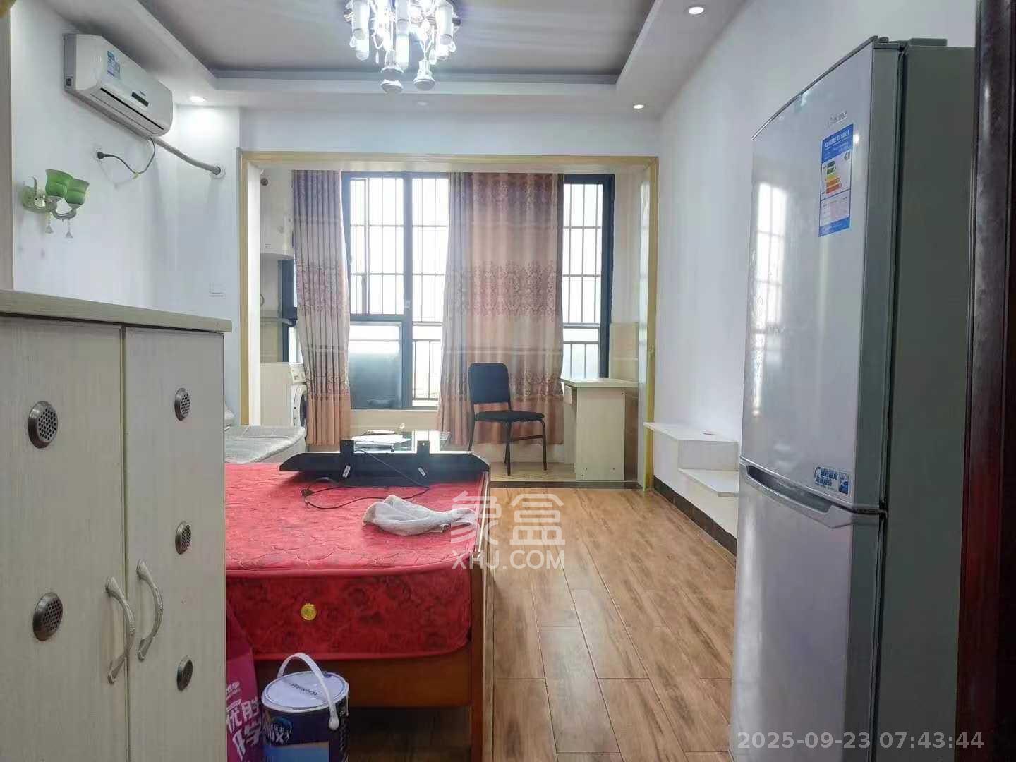 保利麓谷林语I区  1室1厅0卫    1300.0元/月室内图