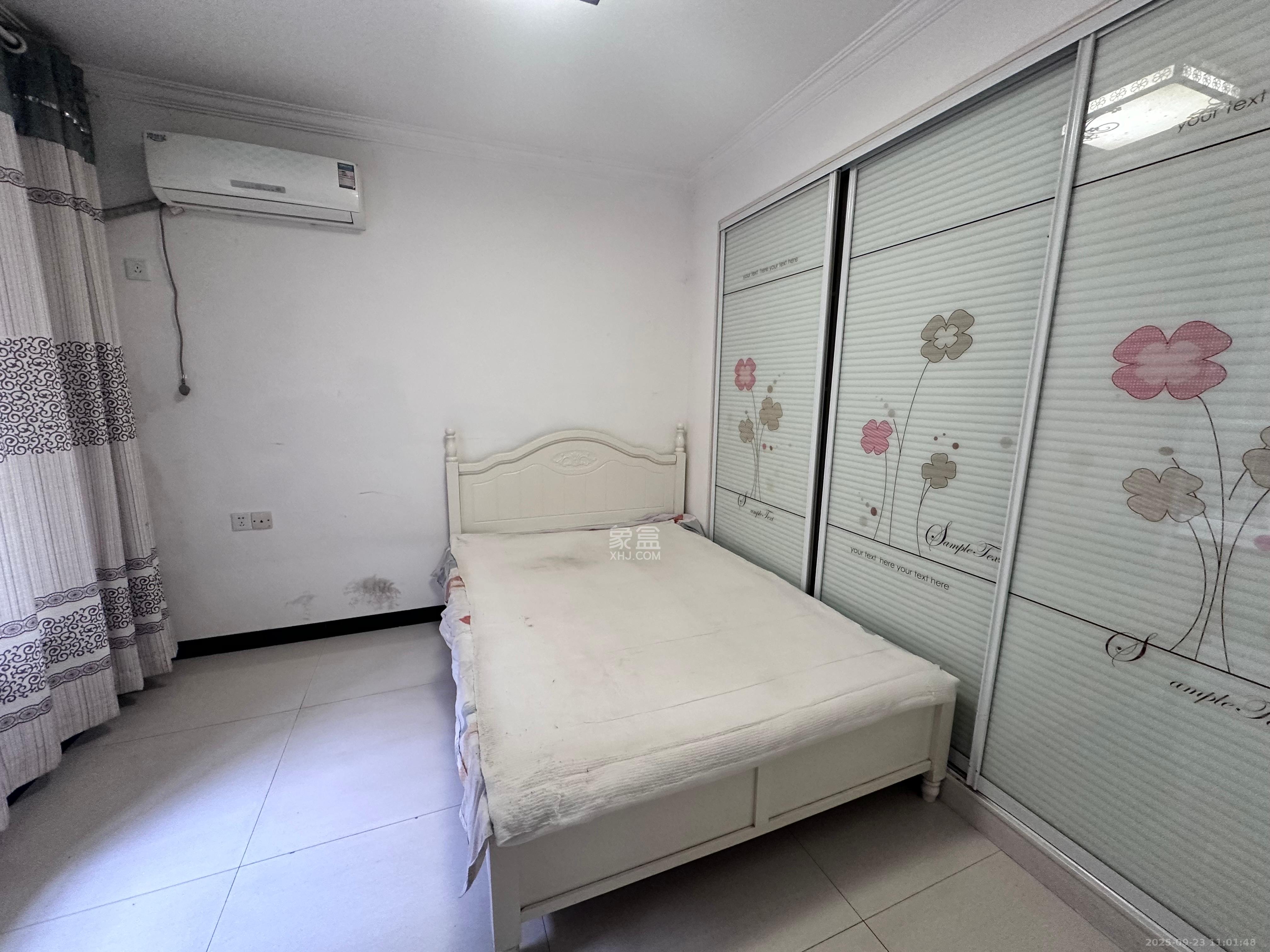 谷山乐园二期  2室2厅1卫    1900.0元/月室内图