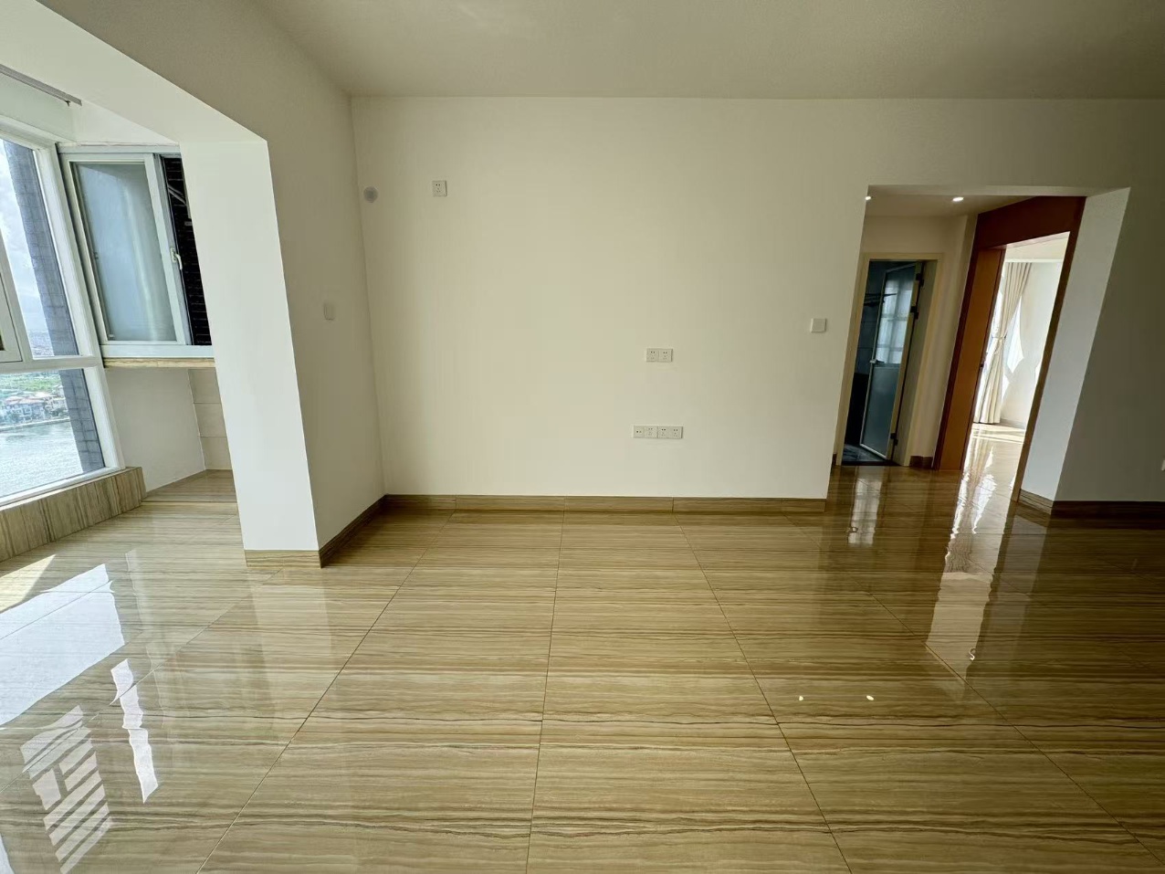 招鑫公馆  2室2厅1卫    132.0万室内图