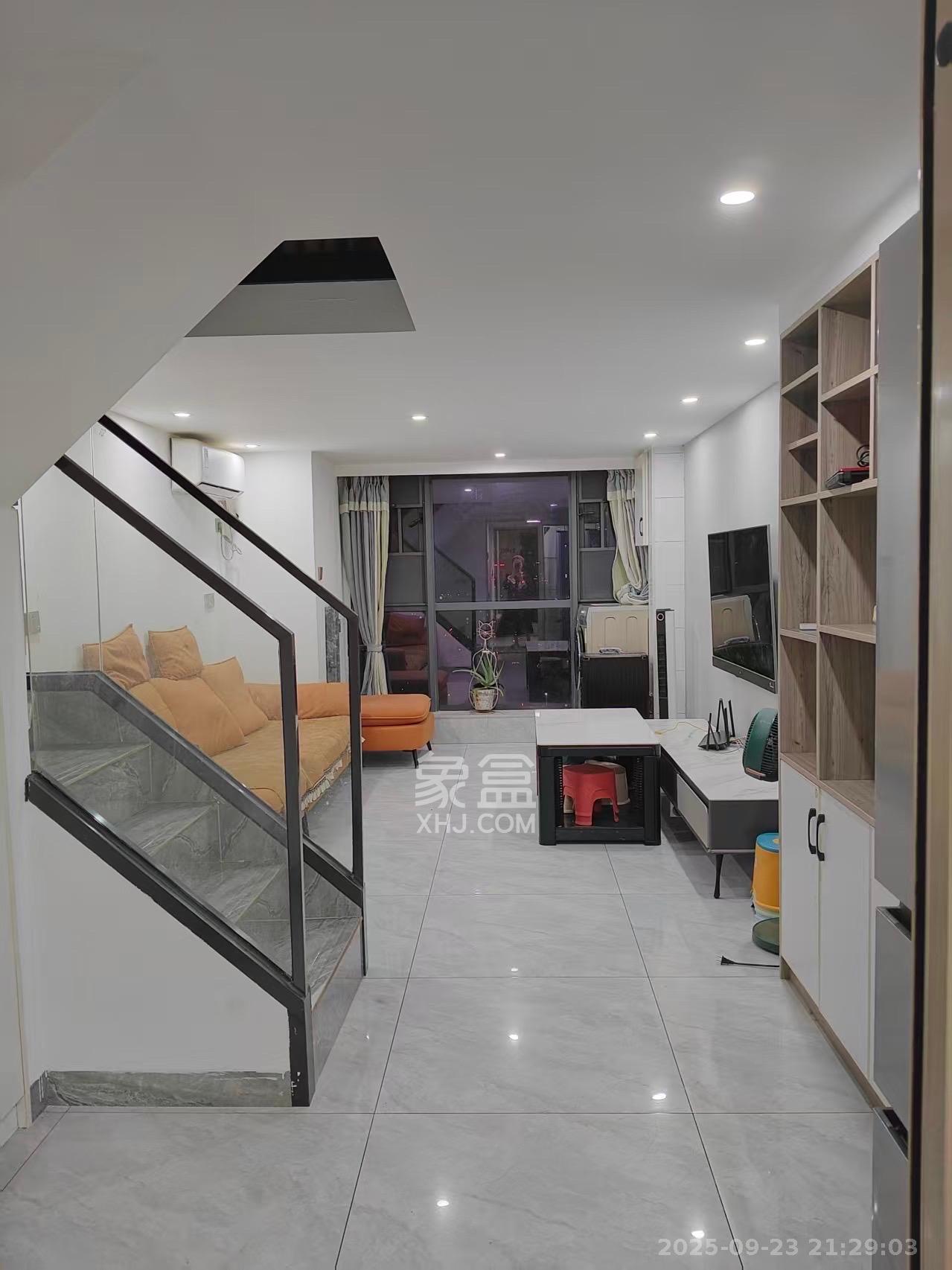 海伦春天 2室1厅1卫 1800.0元/月 海伦春天 2室1厅1卫 1800.0元/月室内图