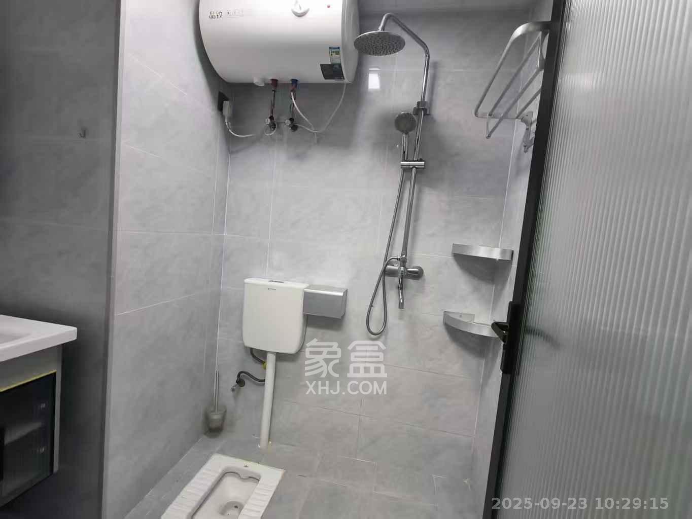 碧桂园翘楚棠  1室1厅1卫    1200.0元/月 碧桂园翘楚棠  1室1厅1卫    1200.0元/月