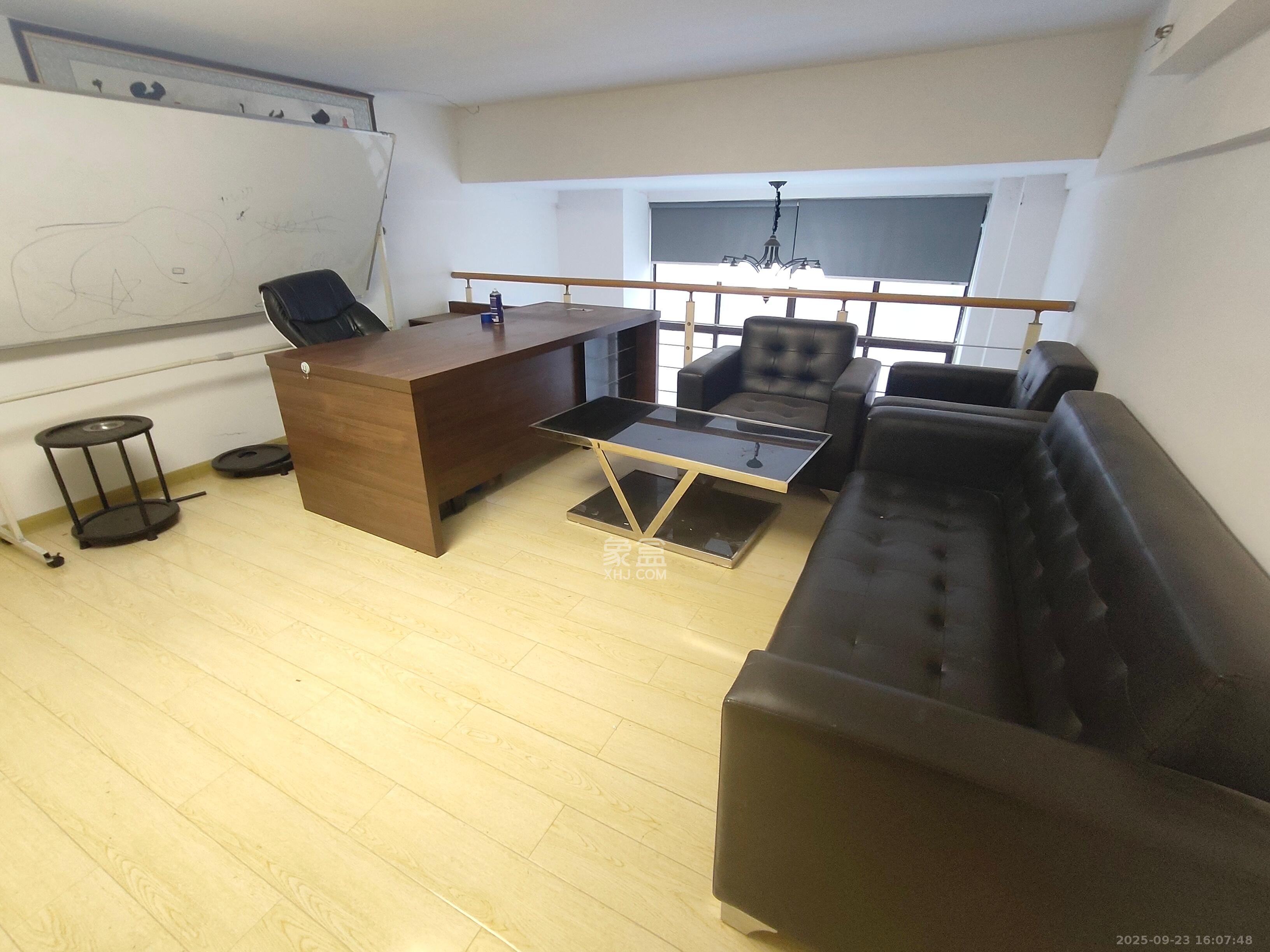 金科时代中心  1室1厅1卫    2000.0元/月室内图