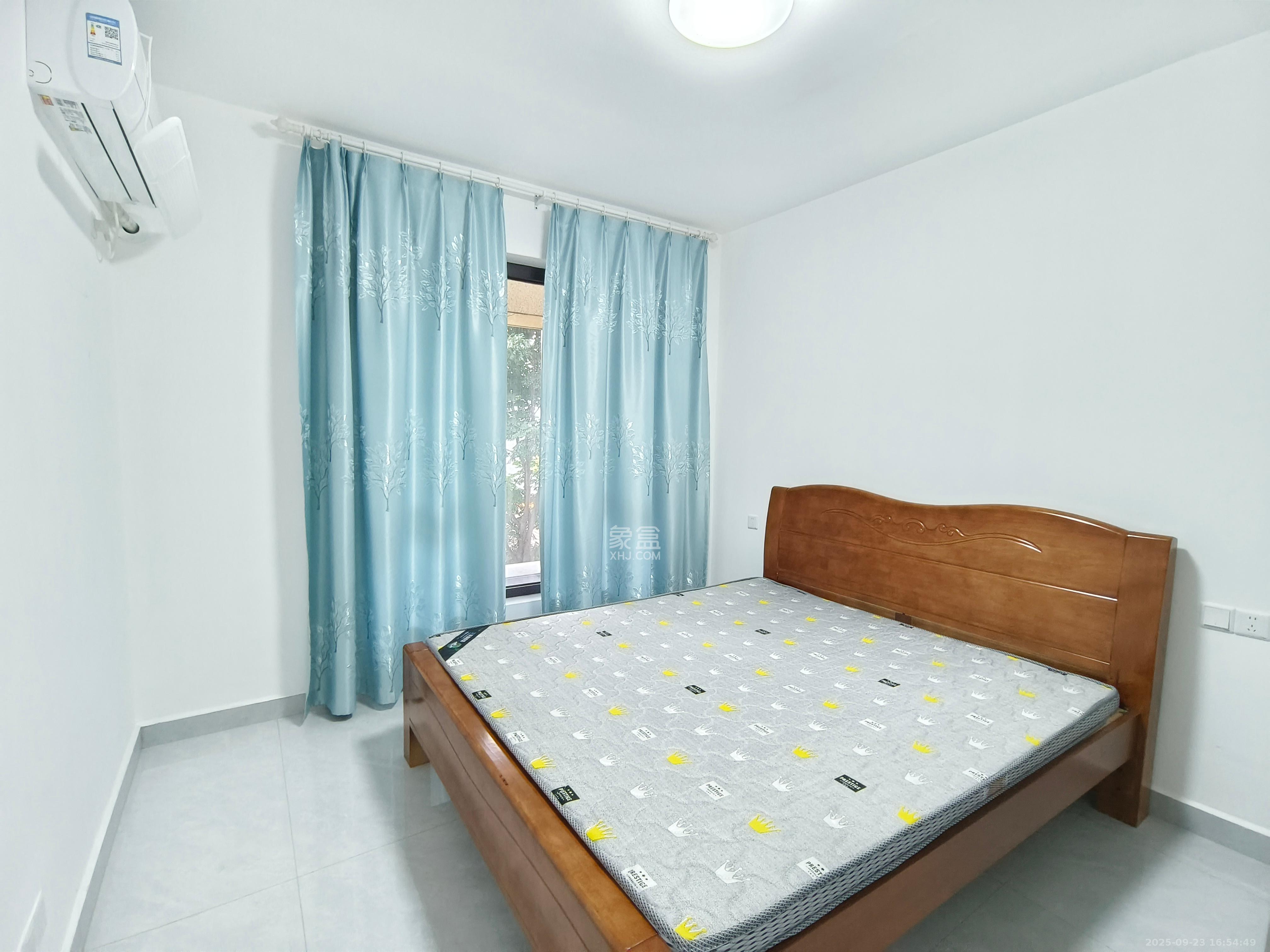 天城国际广场  3室2厅1卫    3000.0元/月室内图