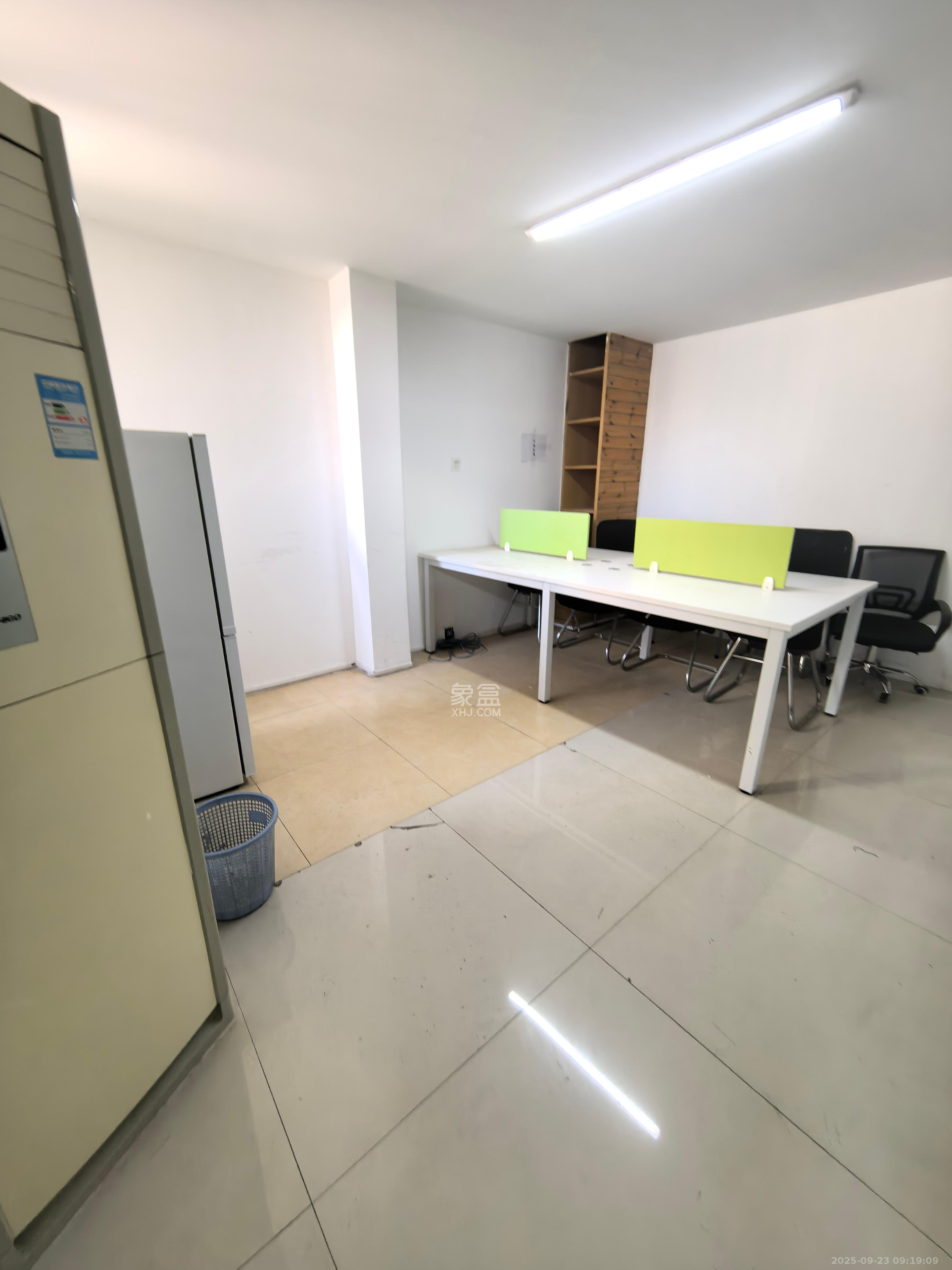 和庄 3室1厅1卫 1900.0元/月 和庄 3室1厅1卫 1900.0元/月室内图