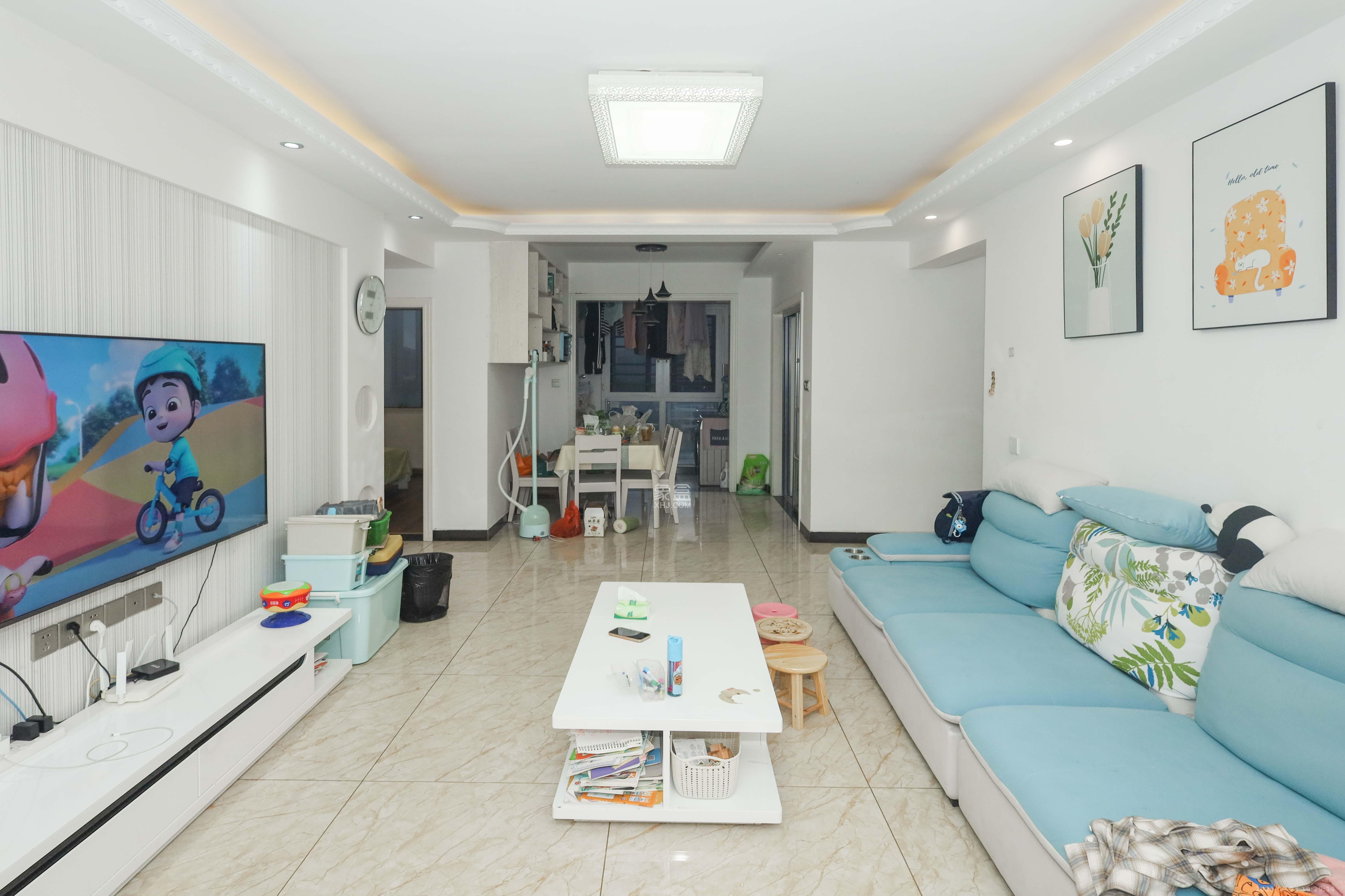 梅溪鑫苑名家 3室2厅2卫 108.0万 梅溪鑫苑名家 3室2厅2卫 108.0万客厅