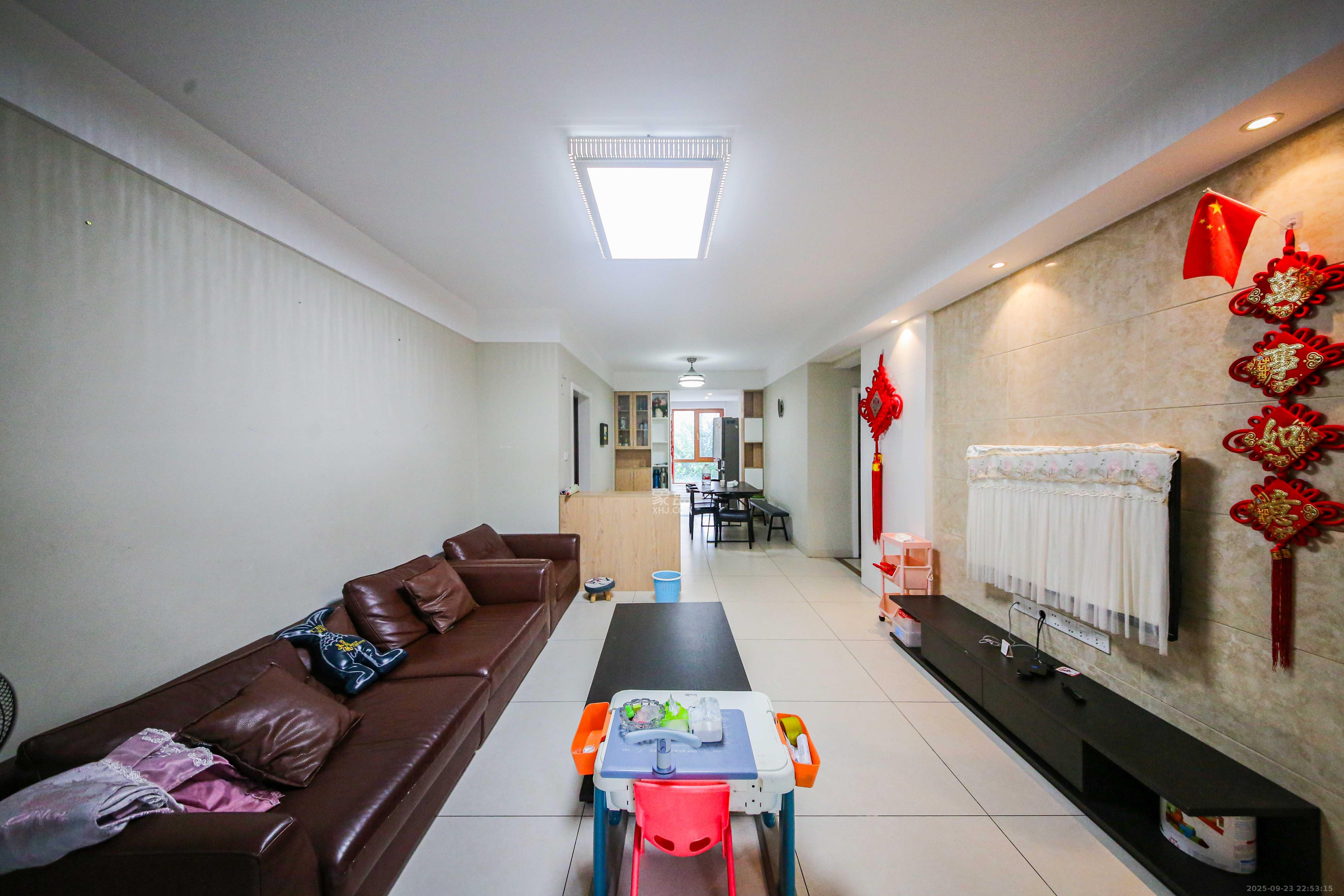 奥林匹克花园贡院二期 4室2厅2卫 130.0万 奥林匹克花园贡院二期 4室2厅2卫 130.0万客厅