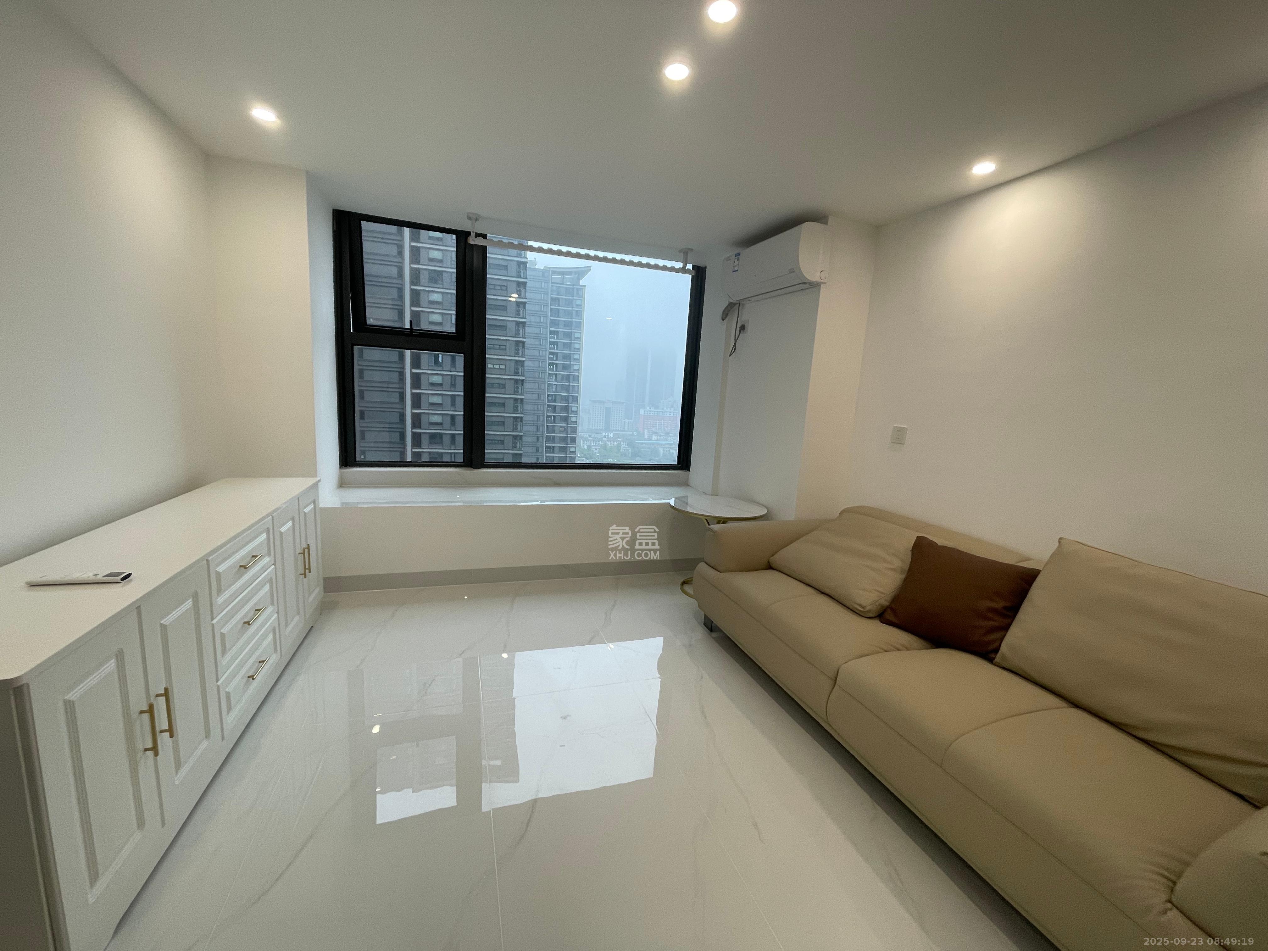 建发养云 2室1厅1卫 2800.0元/月 建发养云 2室1厅1卫 2800.0元/月室内图