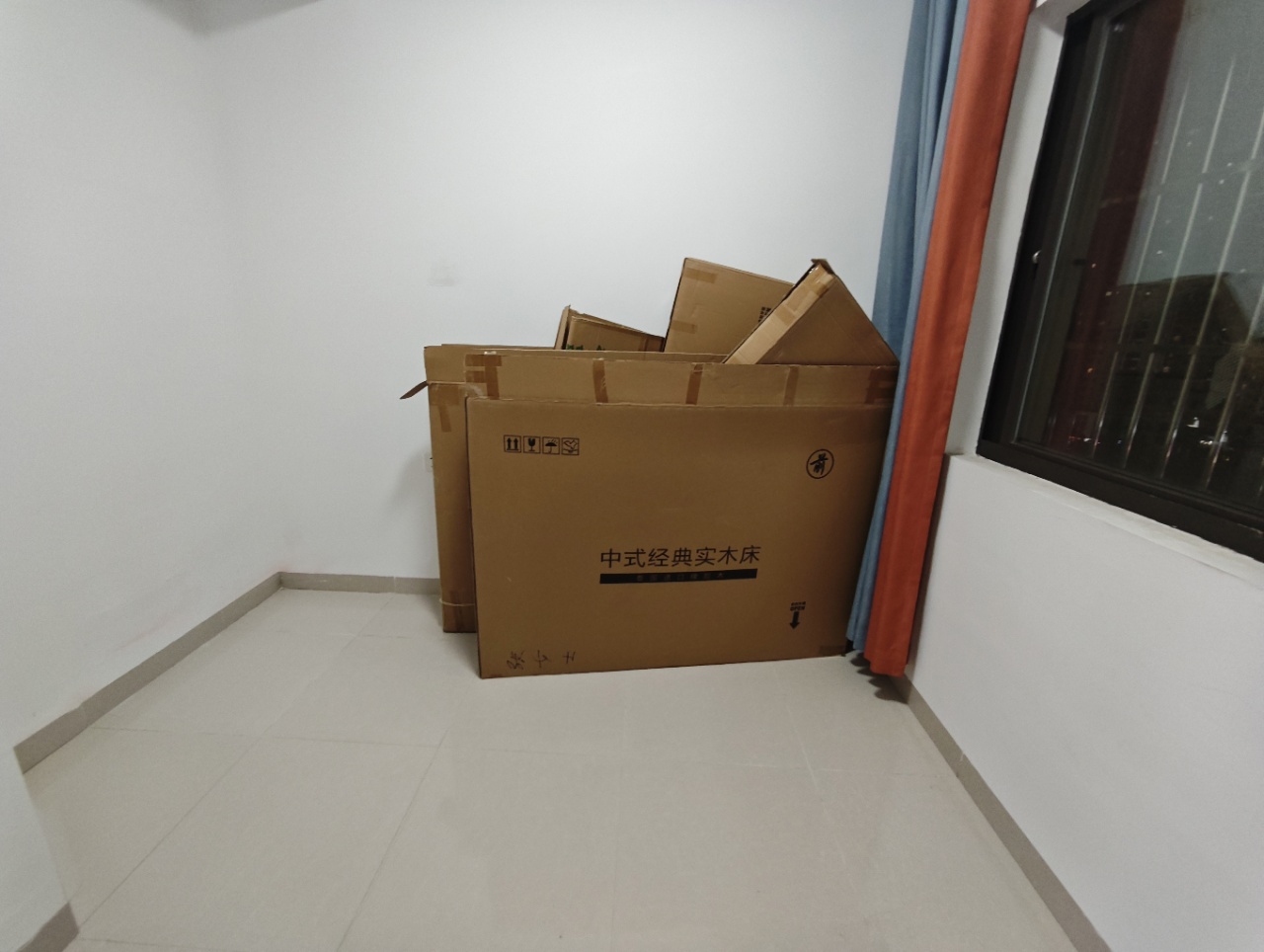 滨海新城Z01地块（八灶新城）  3室2厅1卫   2300.00元/月室内图
