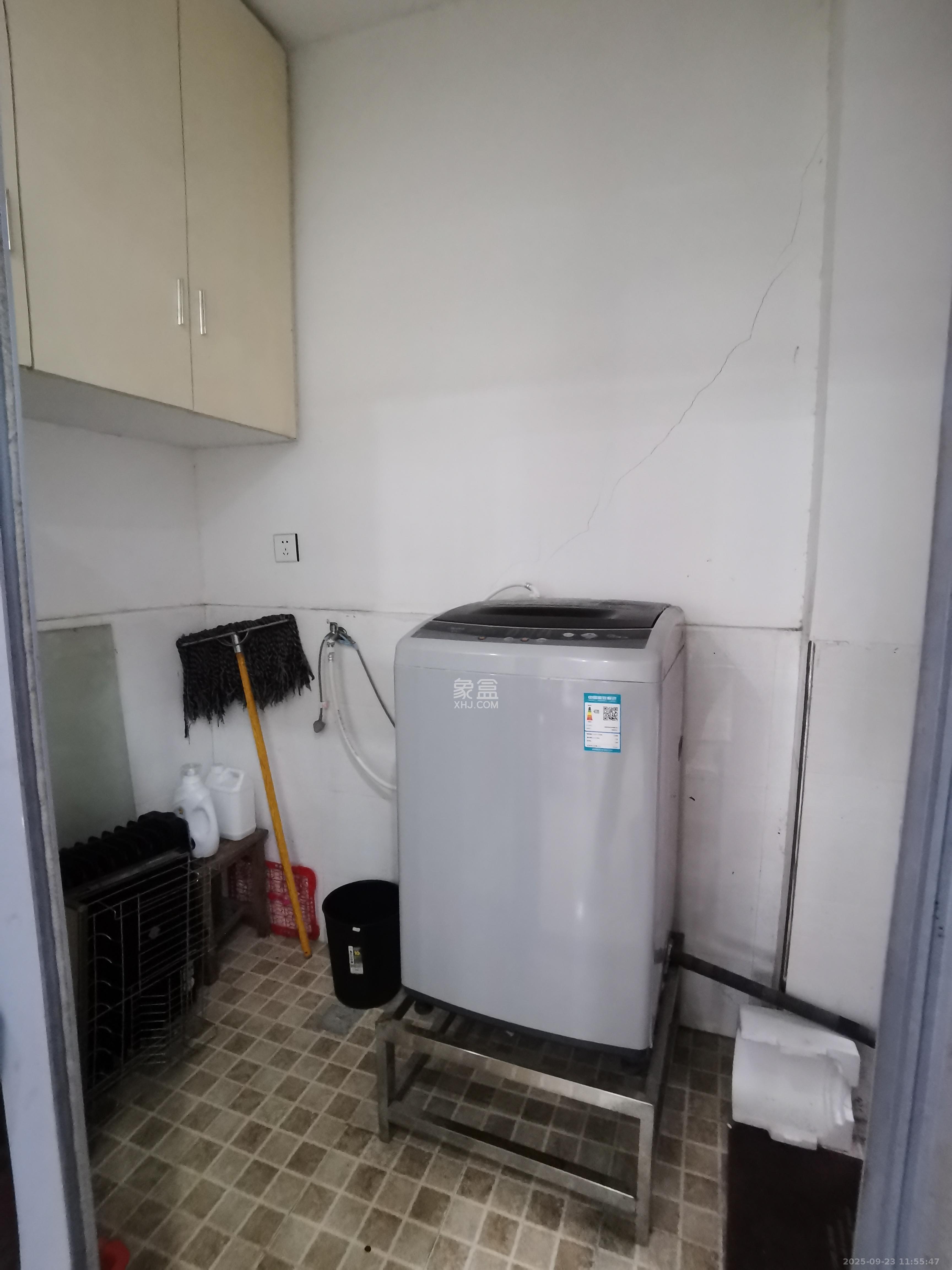 夏威夷碧水春城(碧桂园城市花园) 3室2厅1卫 1800.0元/月 夏威夷碧水春城(碧桂园城市花园) 3室2厅1卫 1800.0元/月室内图