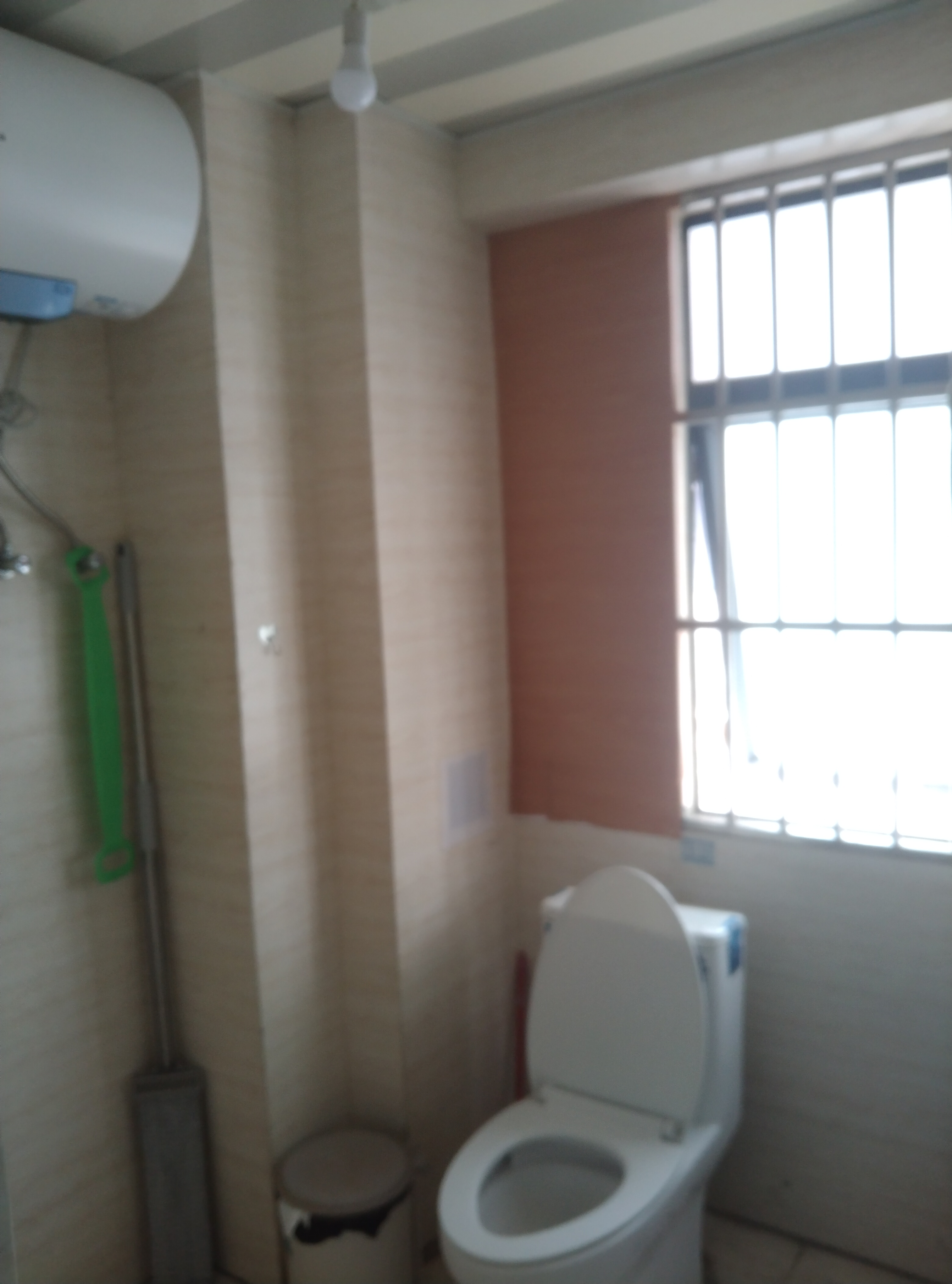 名门广场北区(二期) 3室2厅2卫 3000.0元/月 名门广场北区(二期) 3室2厅2卫 3000.0元/月室内图