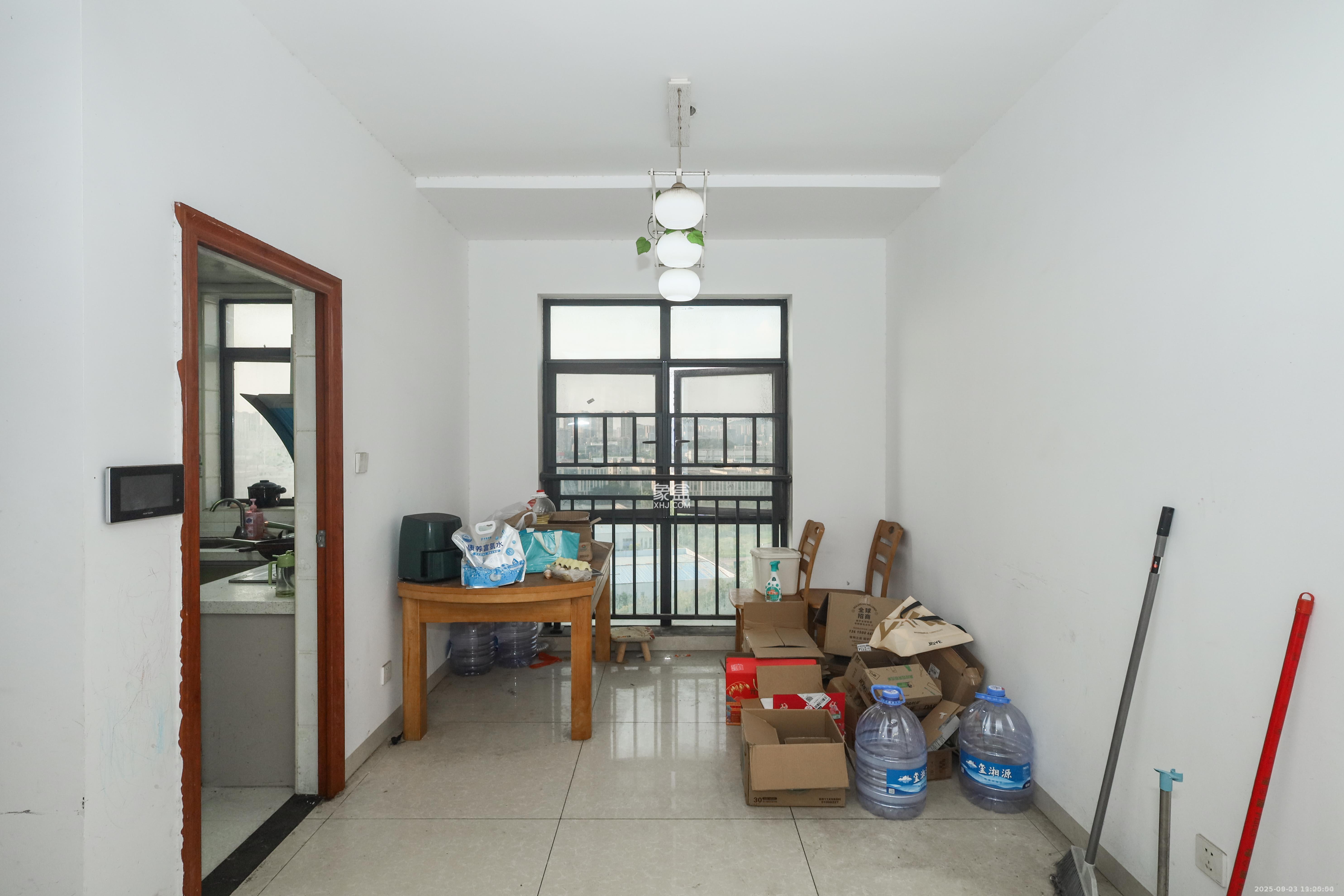 天元涉外景园C区 3室2厅1卫 3000.0元/月 天元涉外景园C区 3室2厅1卫 3000.0元/月室内图