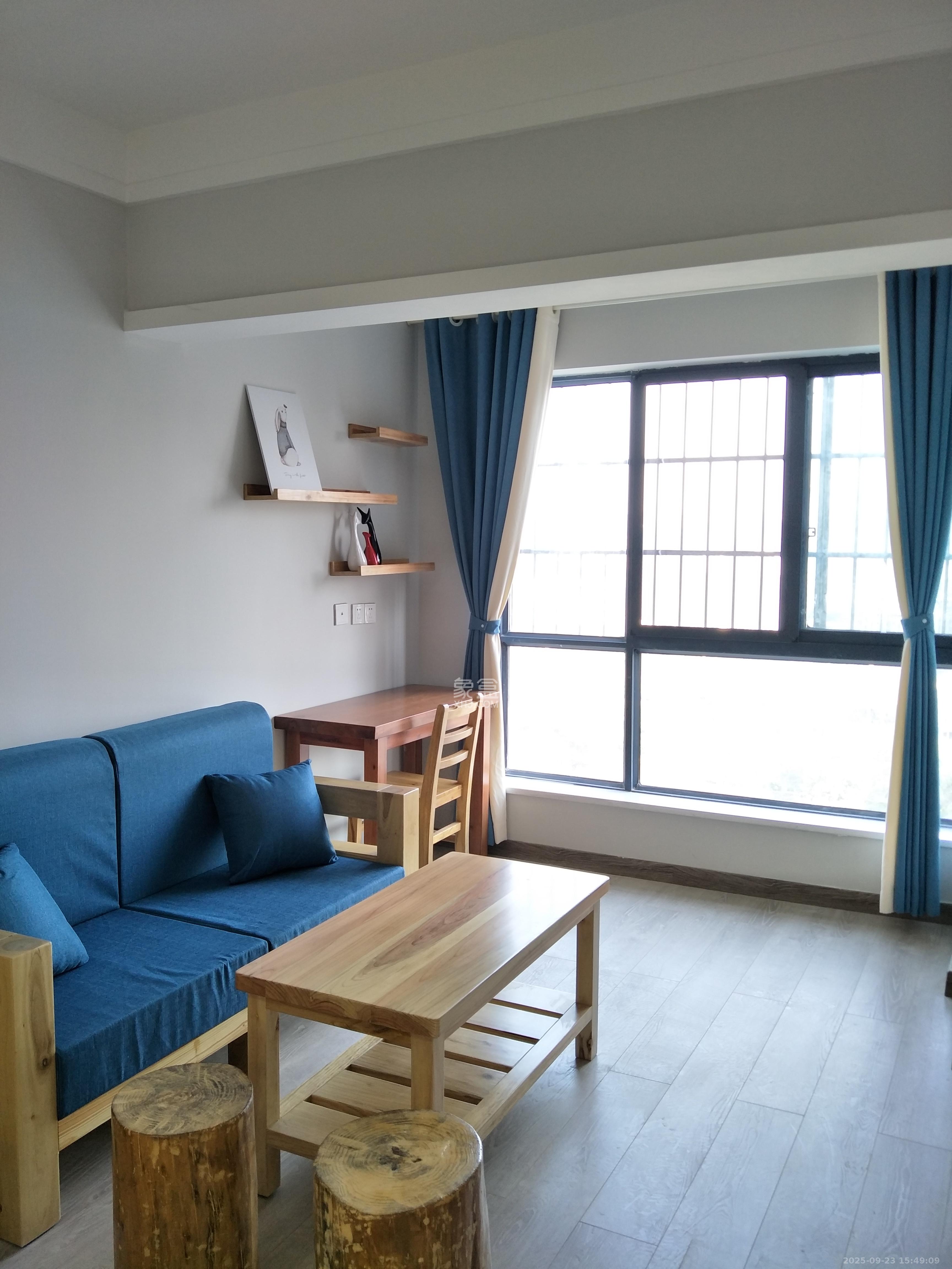 拿铁空间 1室1厅1卫 1400.0元/月 拿铁空间 1室1厅1卫 1400.0元/月室内图