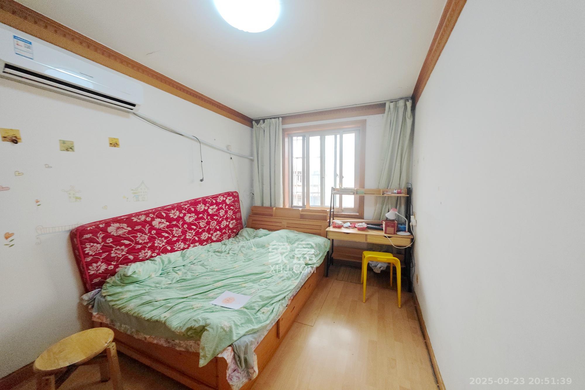 湘银公寓 2室1厅1卫 30.0万 湘银公寓 2室1厅1卫 30.0万卧室