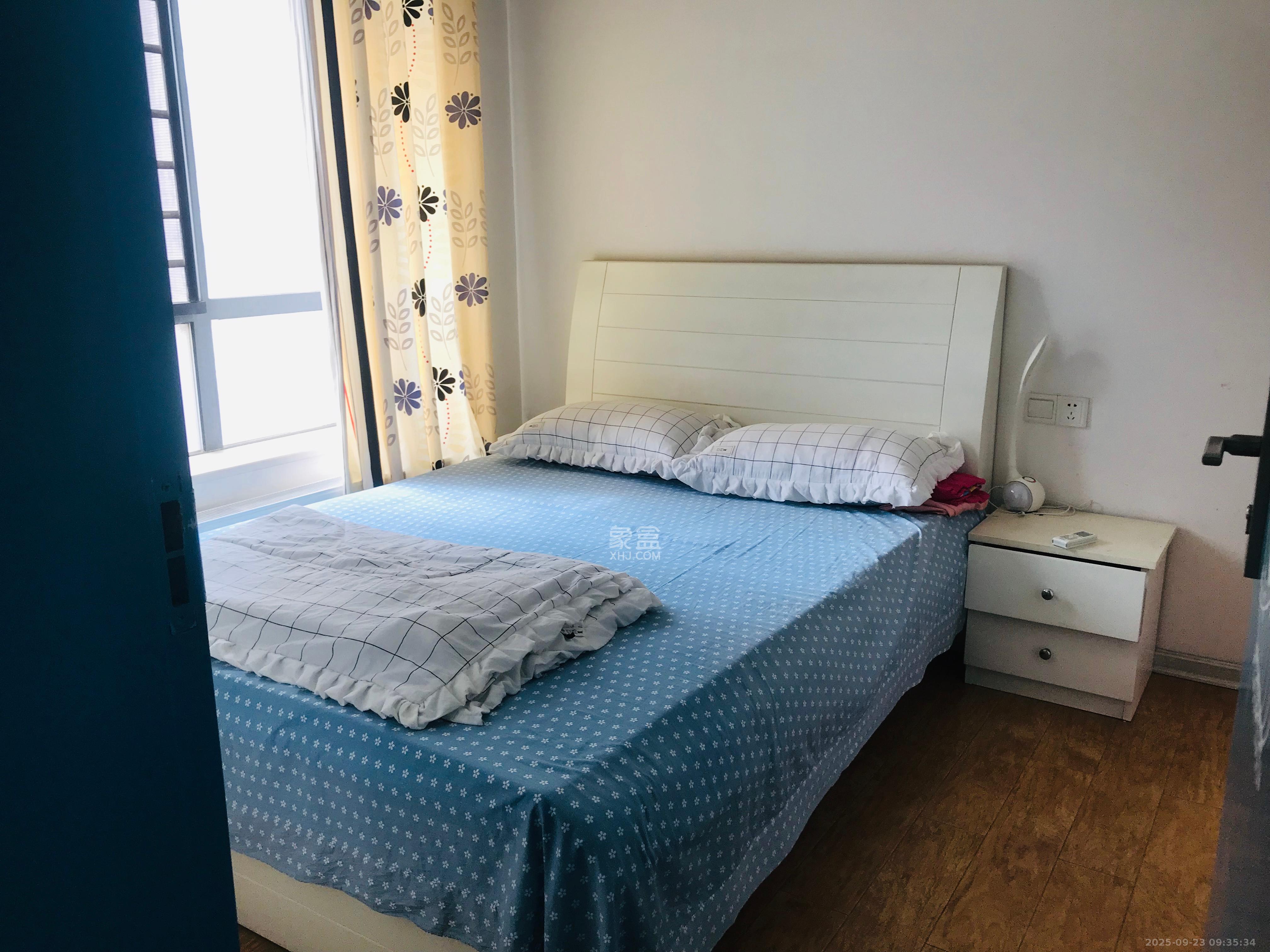 尚东紫郡 3室2厅2卫 2600.0元/月 尚东紫郡 3室2厅2卫 2600.0元/月室内图