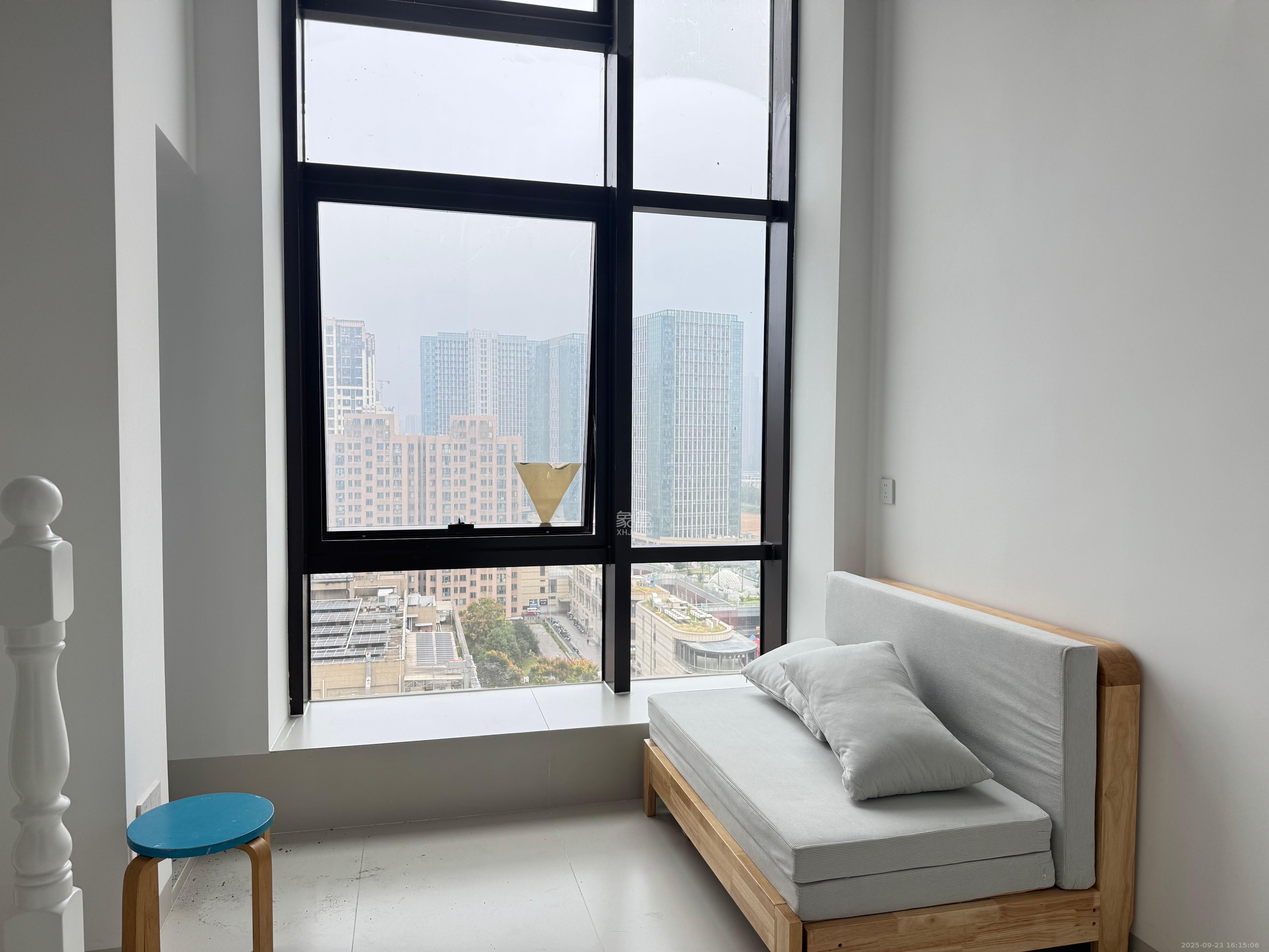 珠江花城好世界 1室0厅0卫 1800.0元/月 珠江花城好世界 1室0厅0卫 1800.0元/月室内图