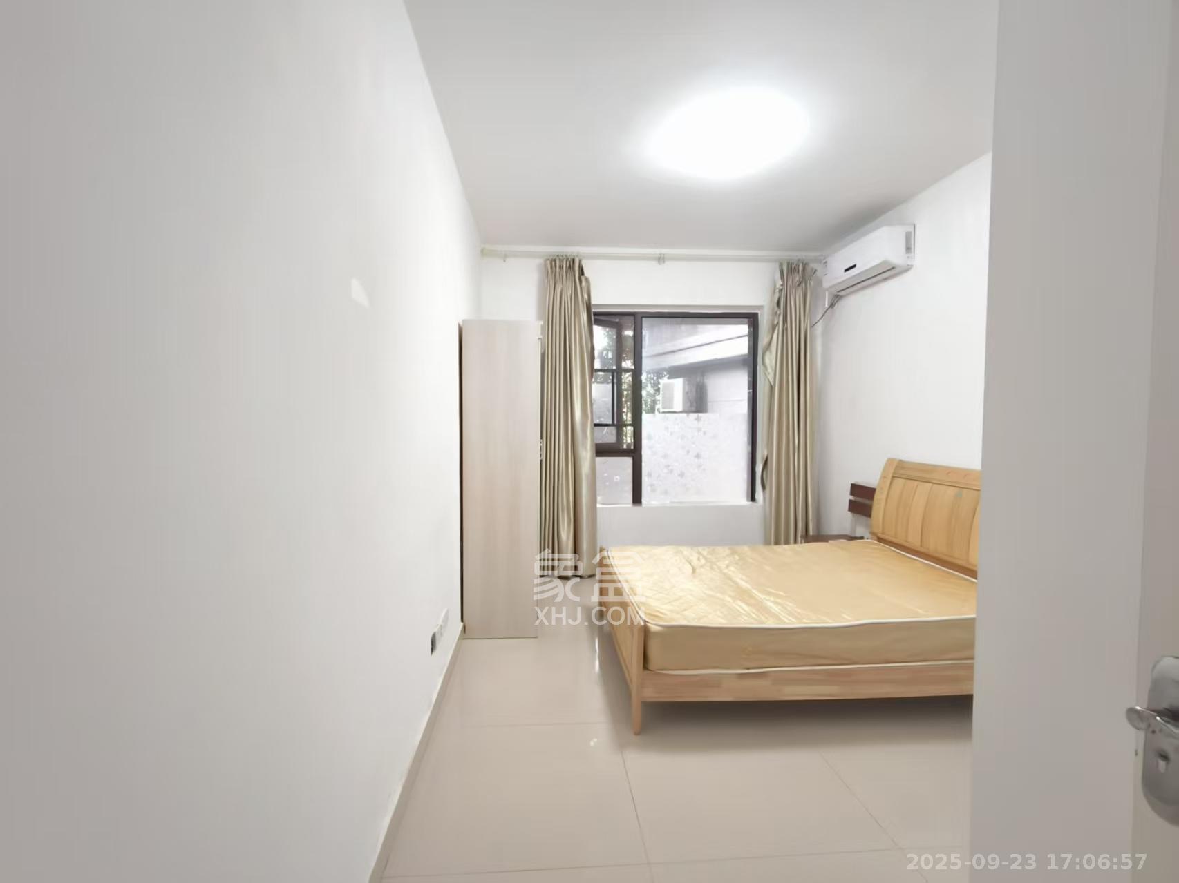 绿地公馆(绿地名邸) 2室2厅1卫 2000.0元/月 绿地公馆(绿地名邸) 2室2厅1卫 2000.0元/月室内图