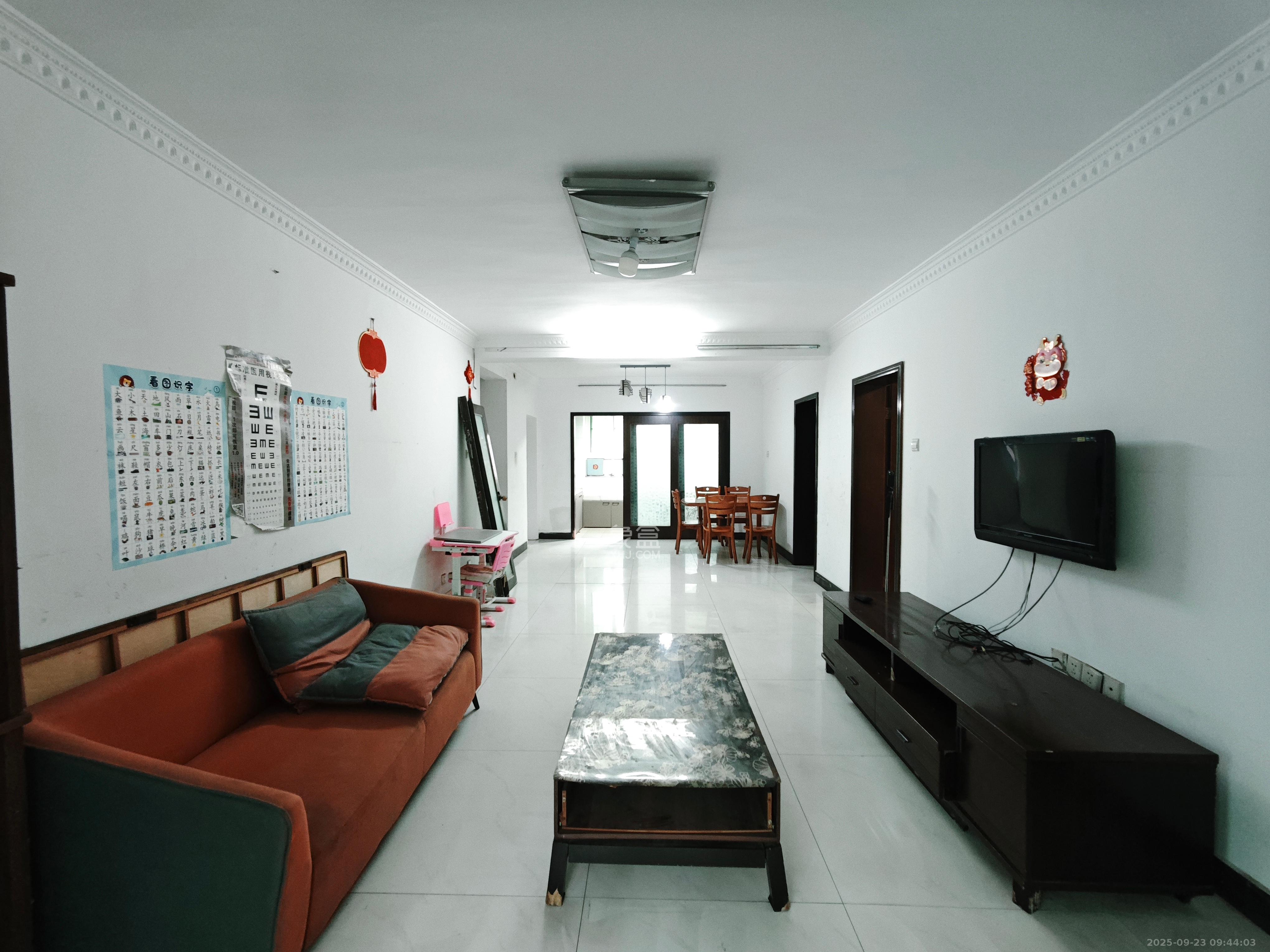 广厦新苑  2室2厅1卫    1800.0元/月室内图