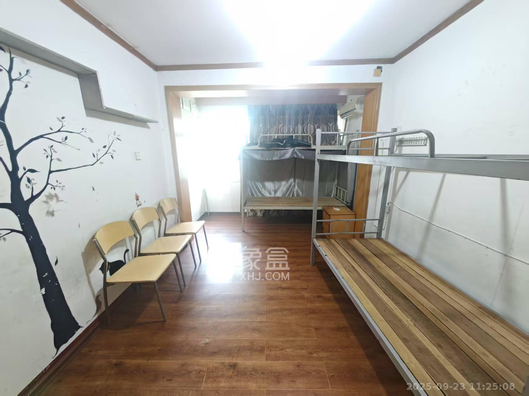 朗公街6号  3室2厅1卫    2800.0元/月室内图