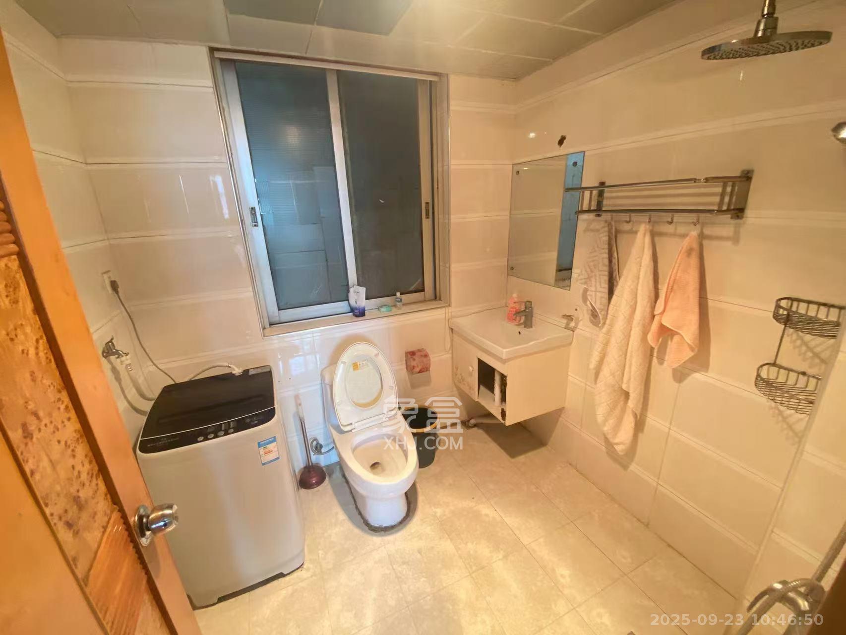 海东青大厦  1室1厅1卫    2400.0元/月室内图