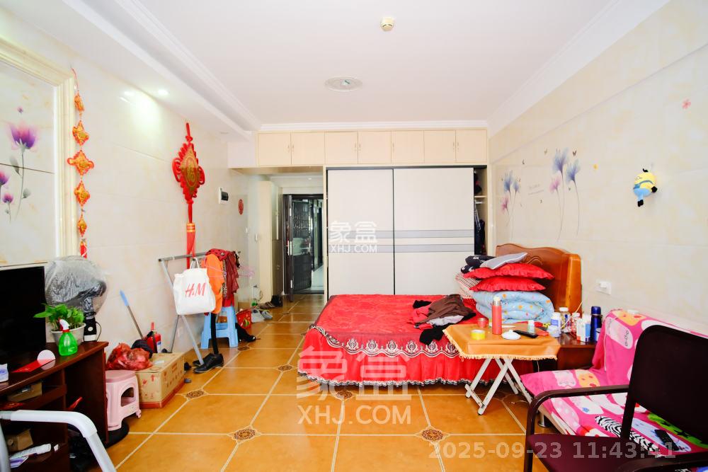 山水湾 1室1厅1卫 1400.0元/月 山水湾 1室1厅1卫 1400.0元/月室内图