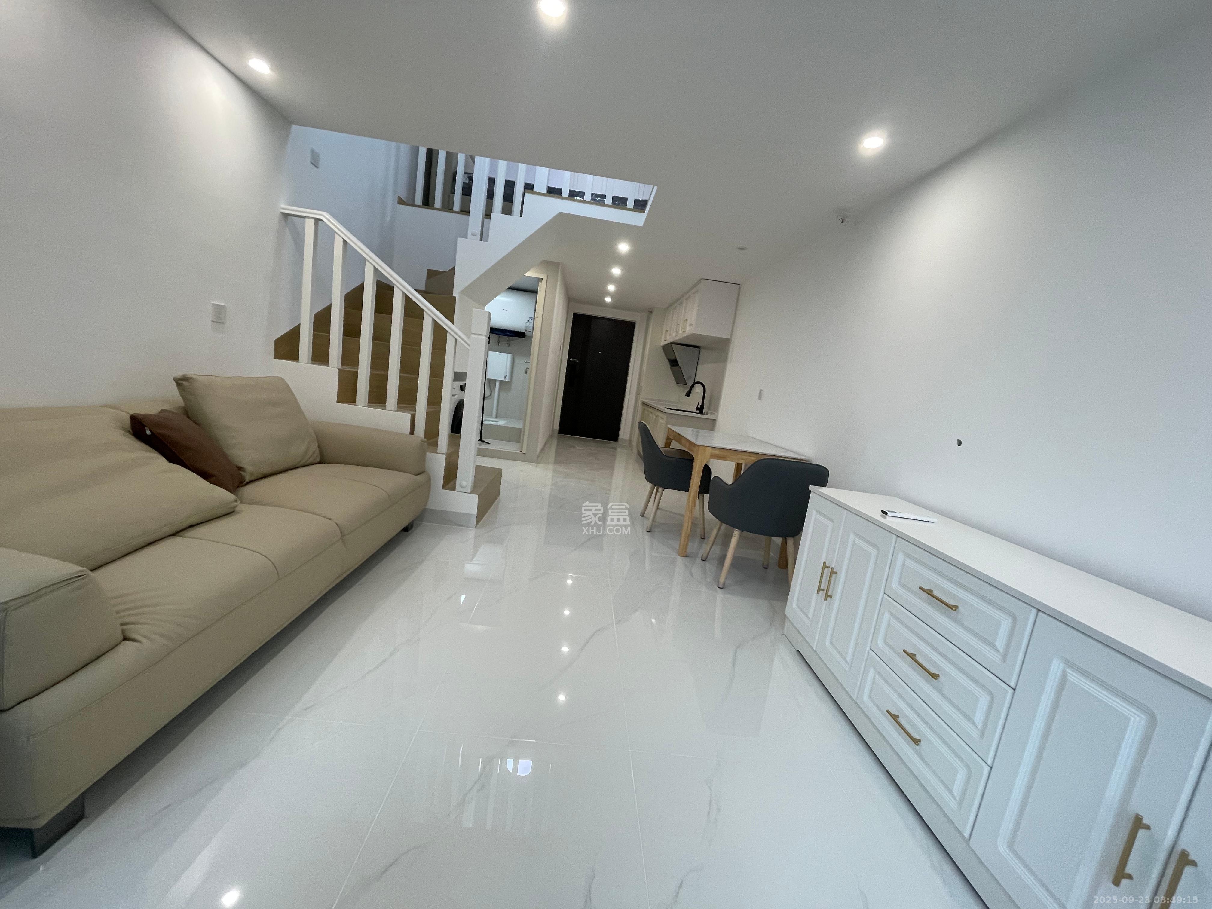 建发养云 2室1厅1卫 2800.0元/月 建发养云 2室1厅1卫 2800.0元/月室内图