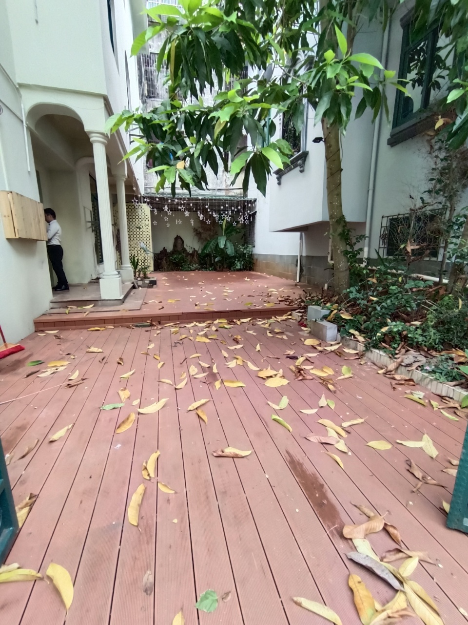 龙园别墅 6室3厅1卫 9900.0元/月 龙园别墅 6室3厅1卫 9900.0元/月室内图