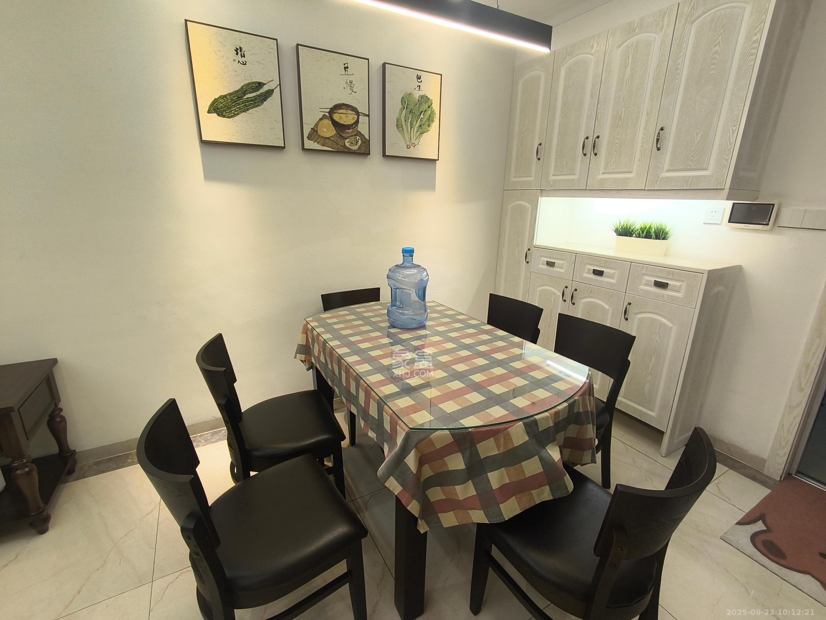 奥克斯滨仕花园（奥克斯洋湖广场/奥克斯中心）  3室2厅1卫    3300.0元/月室内图