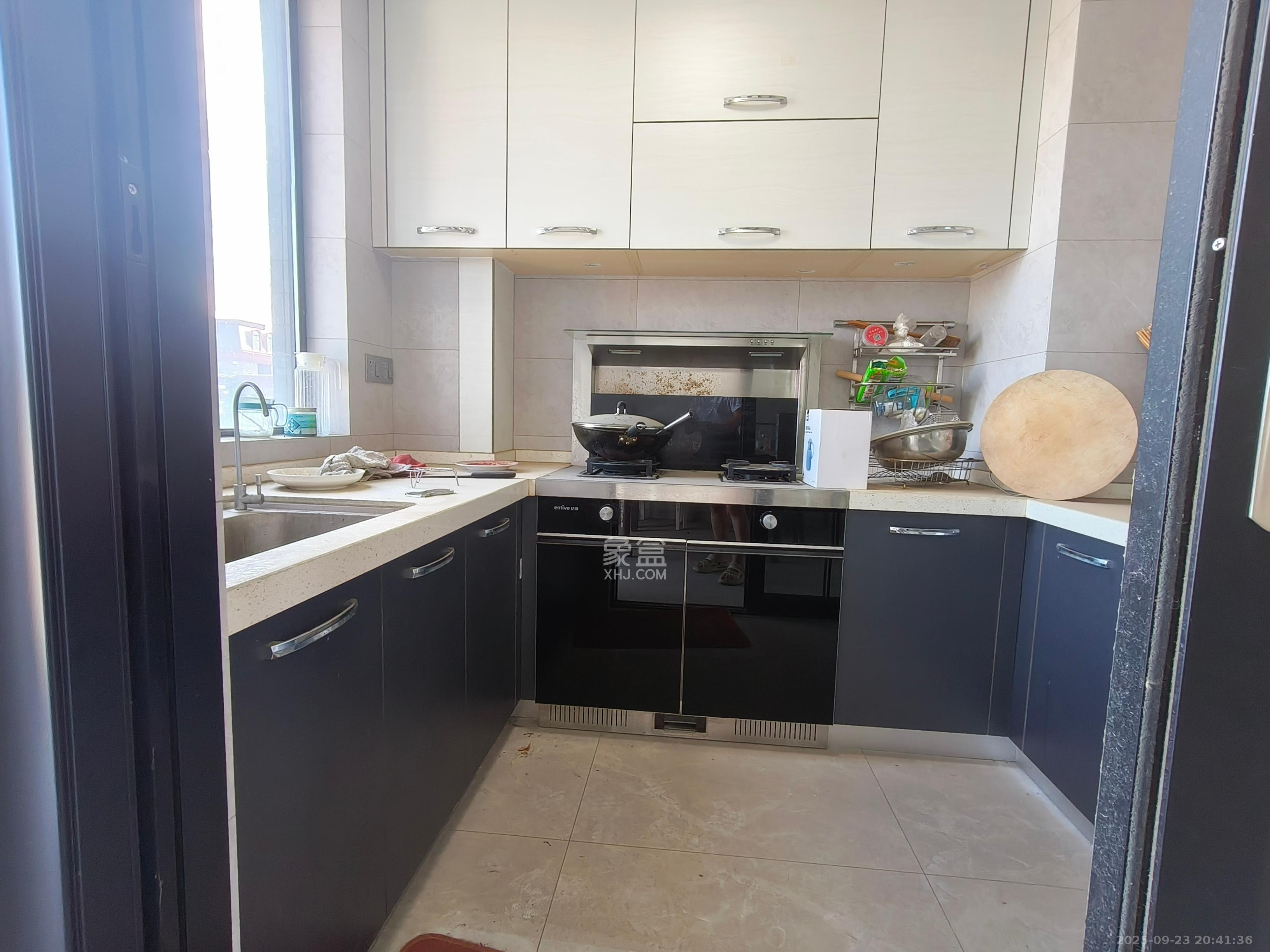 松雅湖壹号  4室2厅2卫    3200.0元/月室内图