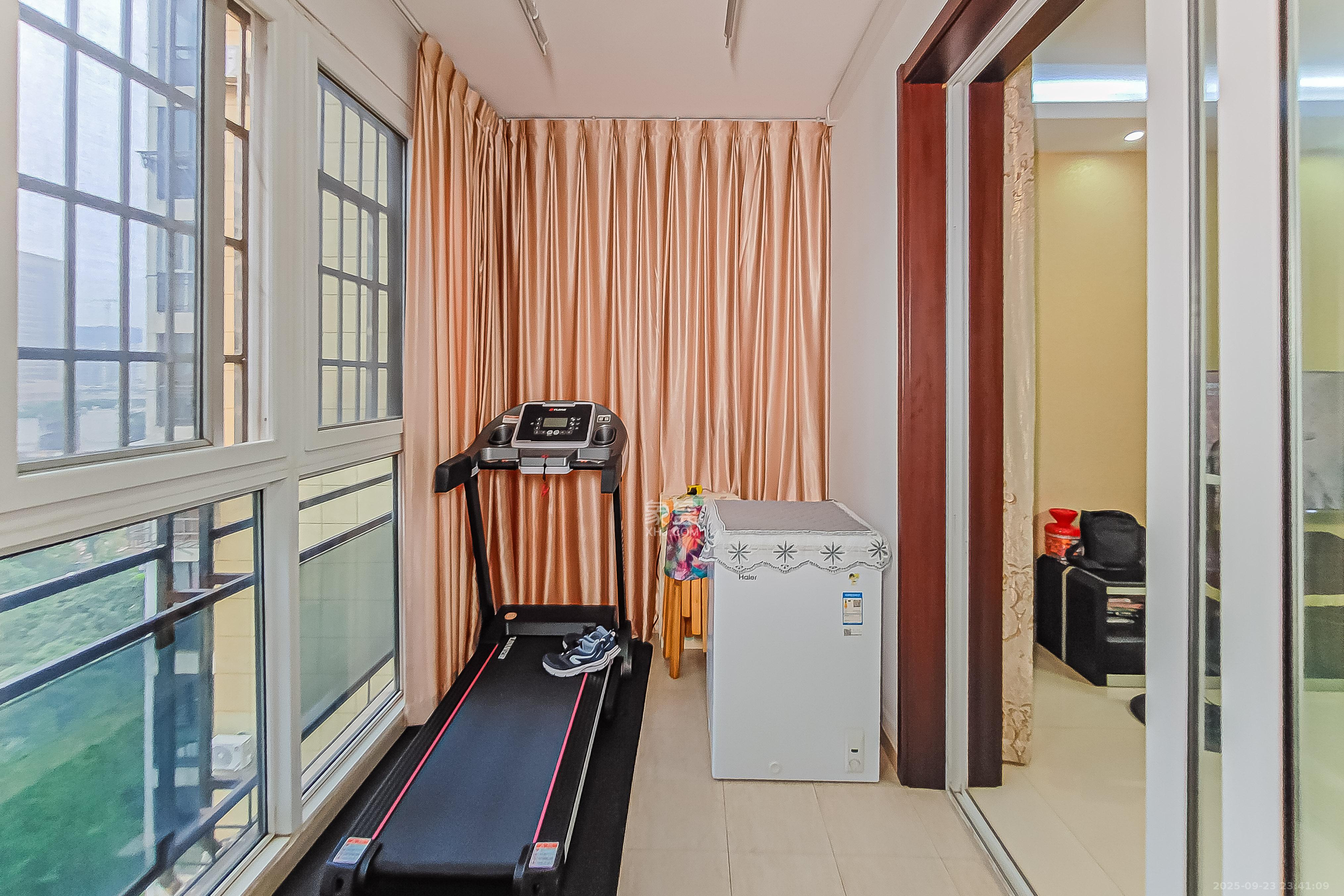 三重星都心 3室2厅2卫 168.0万 三重星都心 3室2厅2卫 168.0万阳台